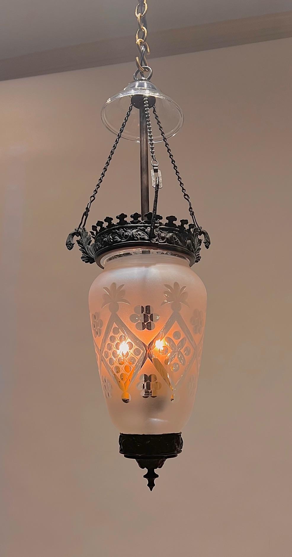 This handsome lantern is indicative of the work of Hooper of Boston in the Federal/Empire period. Henry Northey Hooper (1799-1865) was an apprentice of Paul Revere and later bought Revere's foundry. His company was well known for the manufacture of 