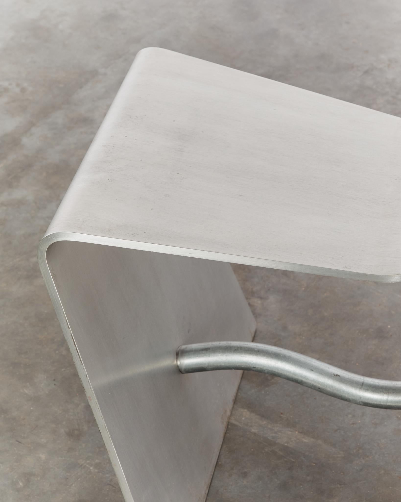 Seltener Horns Stuhl aus Aluminium von Ron Arad 1985 im Angebot 6