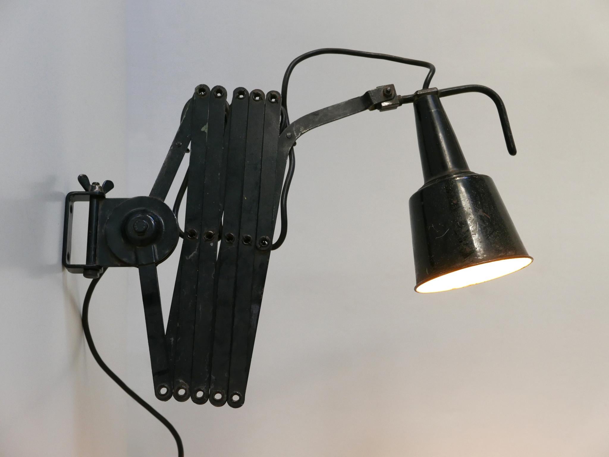 Rare & Huge Adjustable Bauhaus Scissor Wall Lamp by Wilhelm Bäder Germany 1930s For Sale 4
