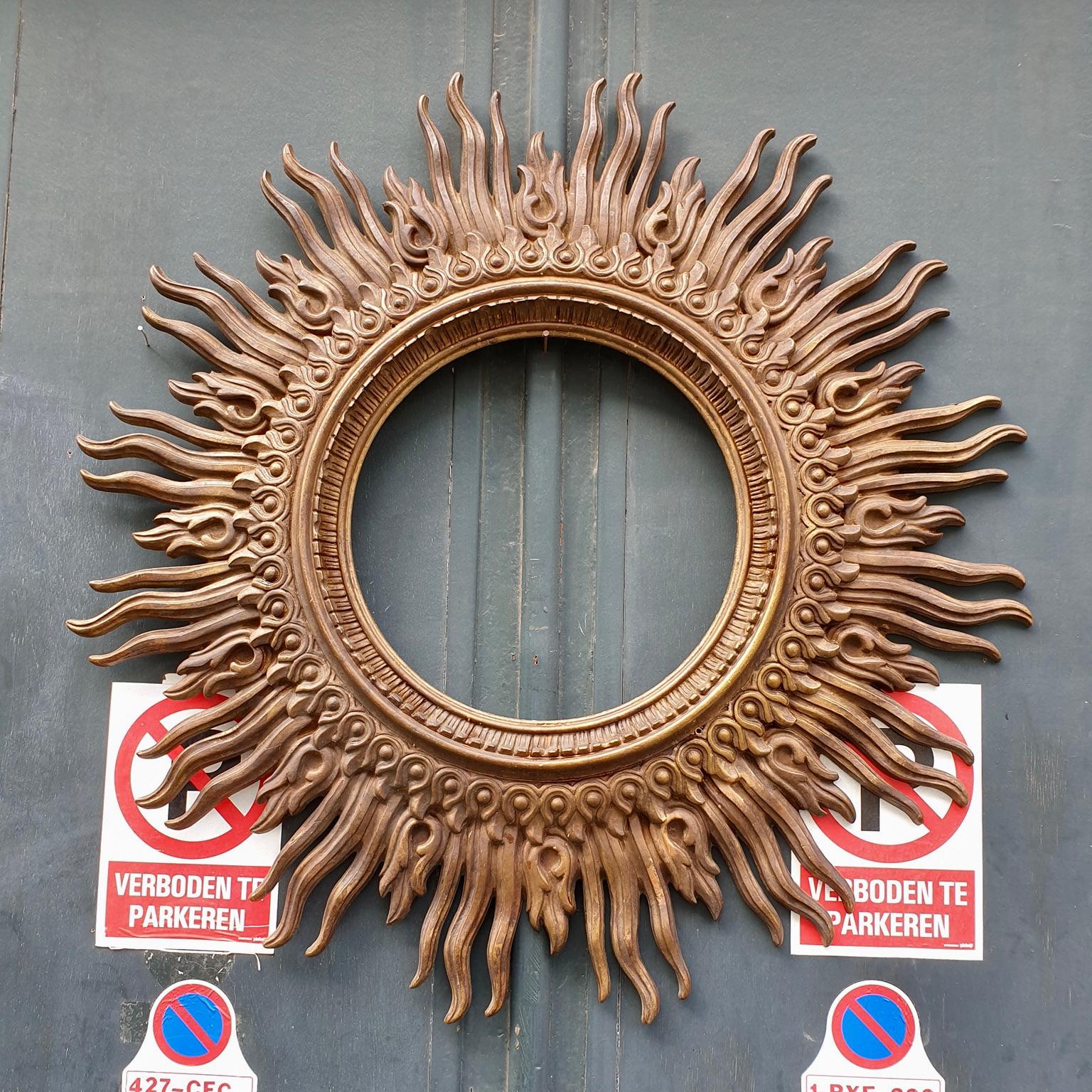 vintage sunburst mirror