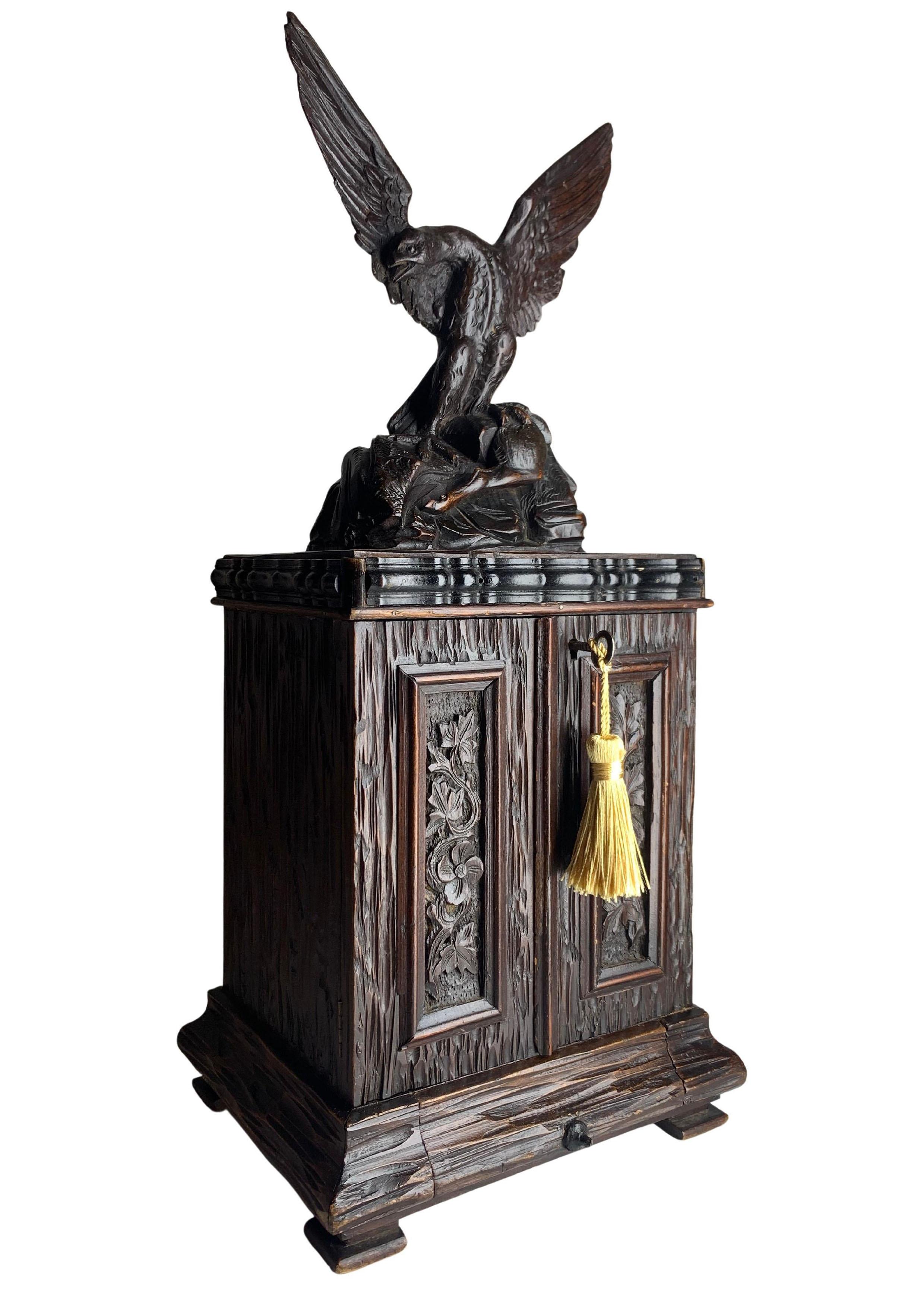 Rare Humidor 19th Century Eagle Mounted Black Forest Hand Carved Cabinet For Sale