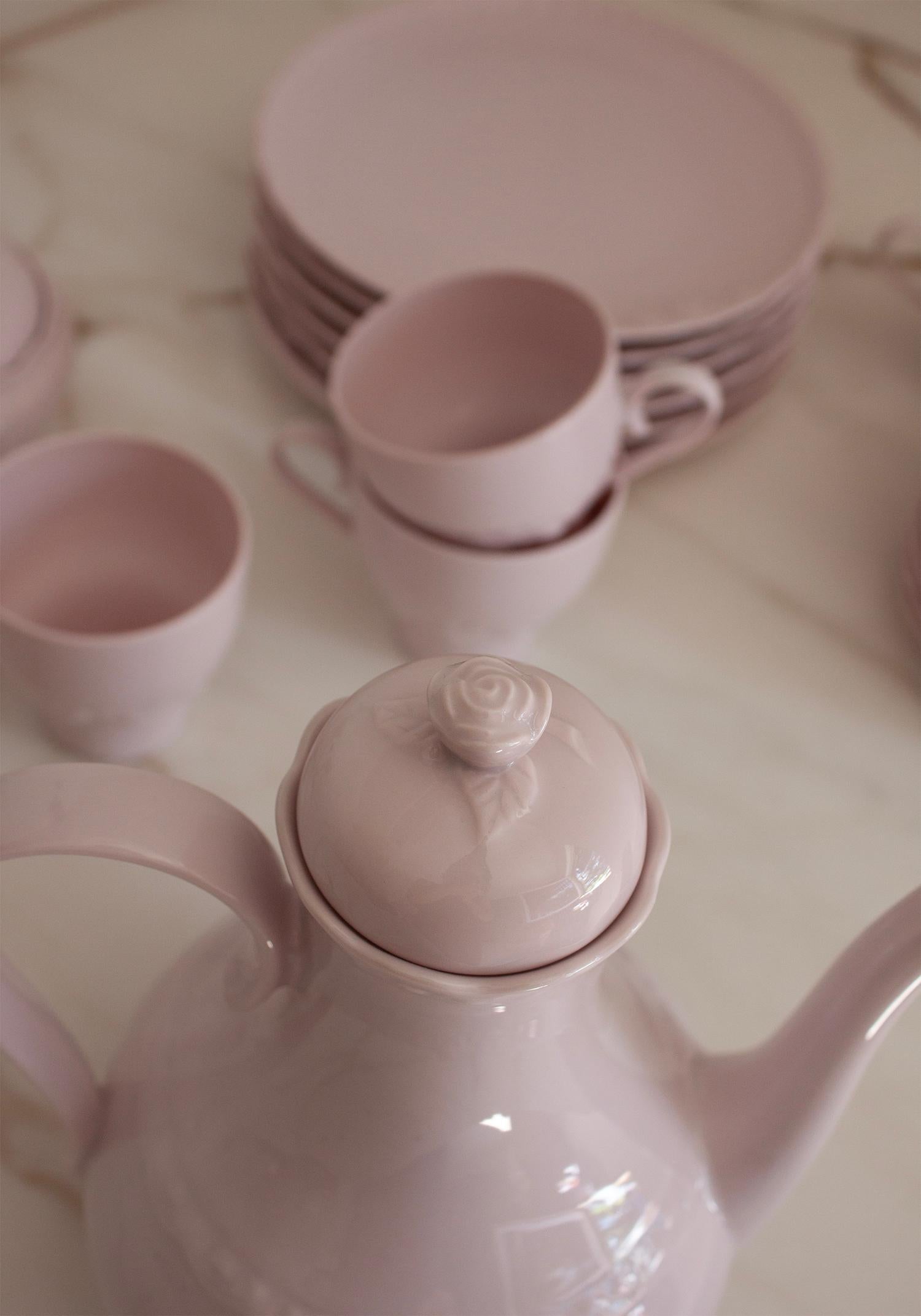 Raro set da tè completo Hutschenreuther rosa cipria modello Dragen-Rose in vendita 10