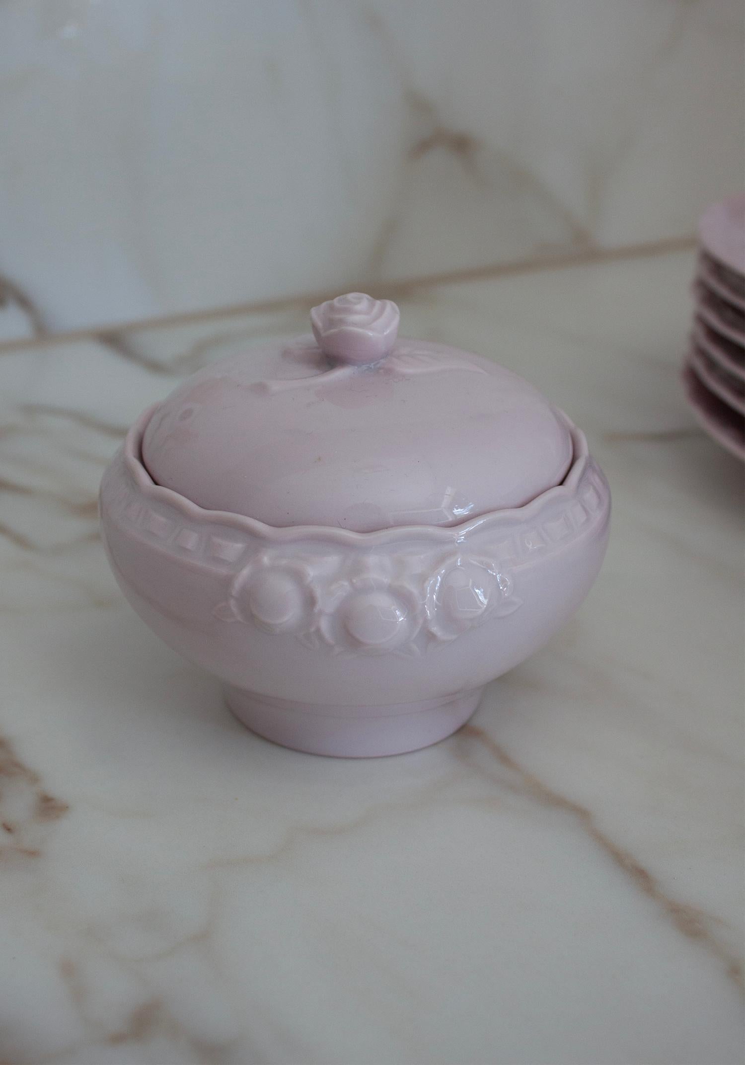 XX secolo Raro set da tè completo Hutschenreuther rosa cipria modello Dragen-Rose in vendita