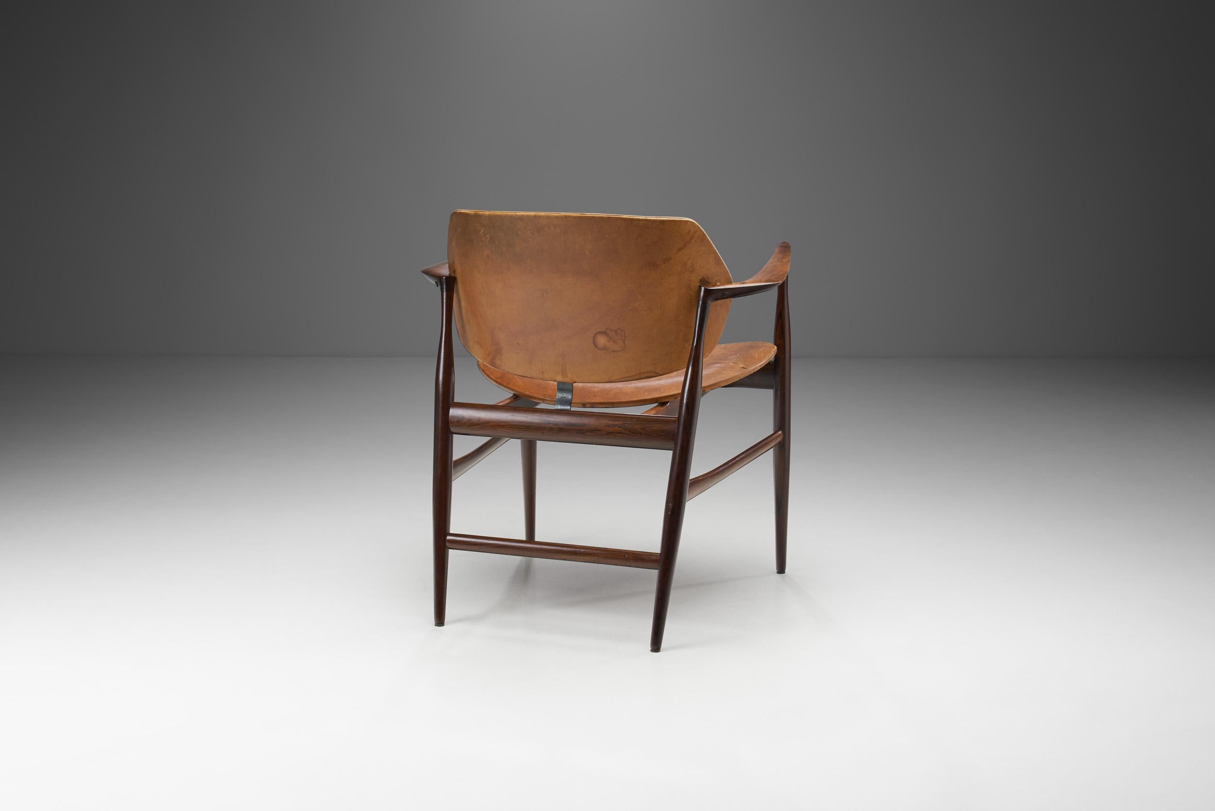 Danois Rare fauteuil Ib Kofod-Larsen 