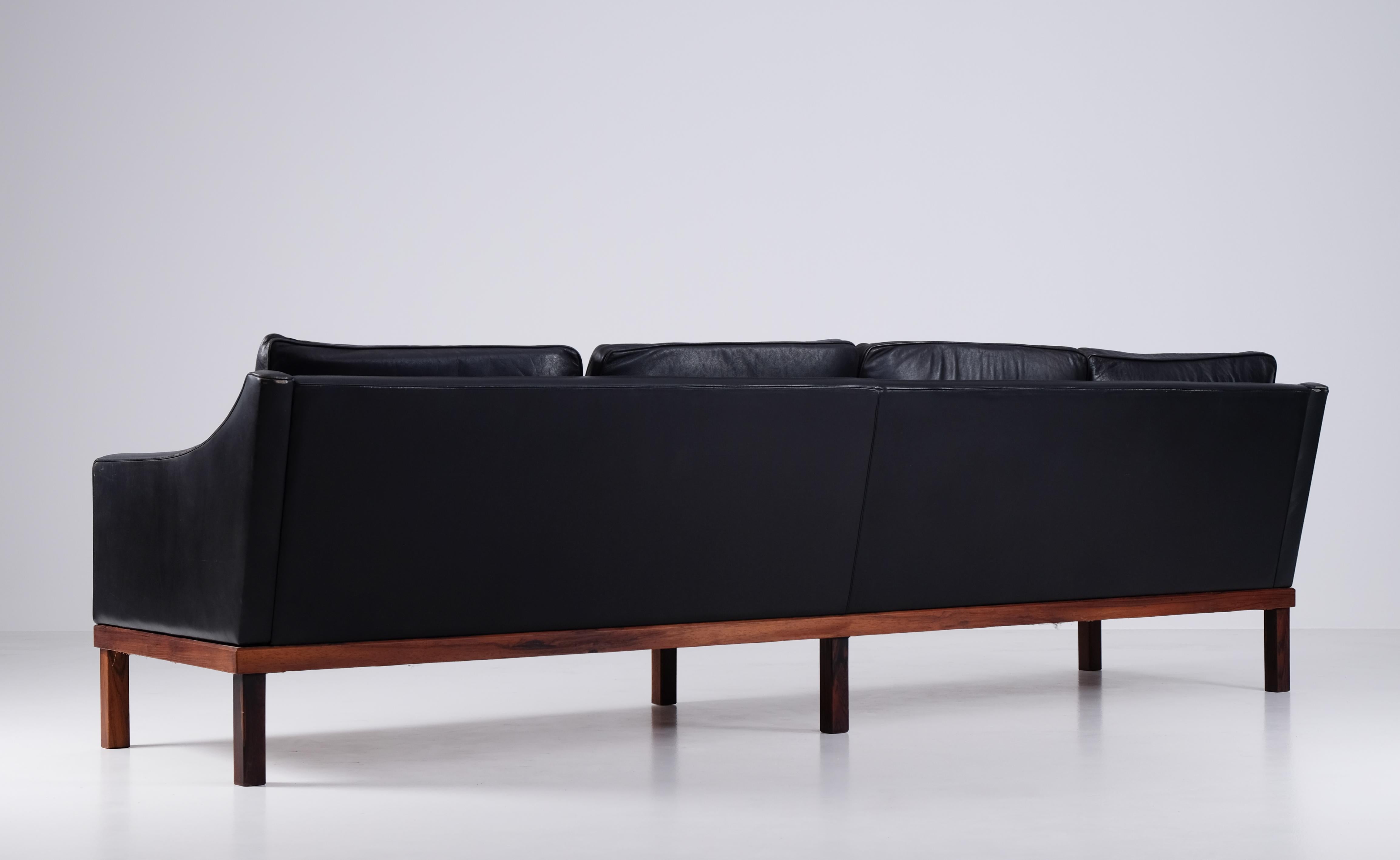 Rare Ib Kofod-Larsen Sofa, 1960s For Sale 4