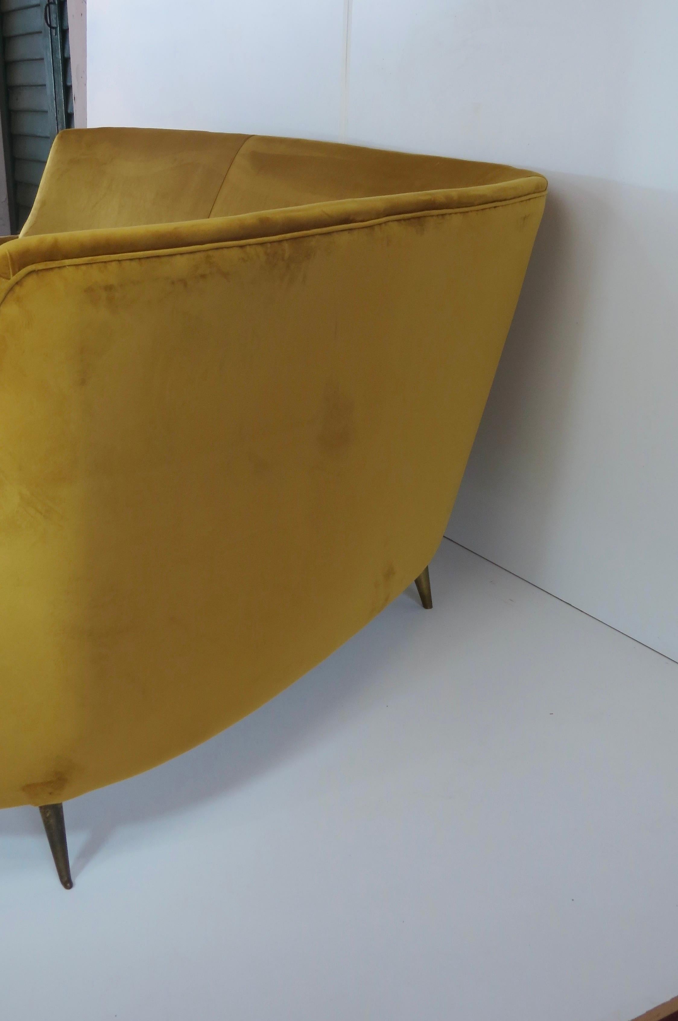 Rare Ico & Luisa Parisi Large Gold Yellow Velvet Curved Sofa by Isa, circa 1952 7