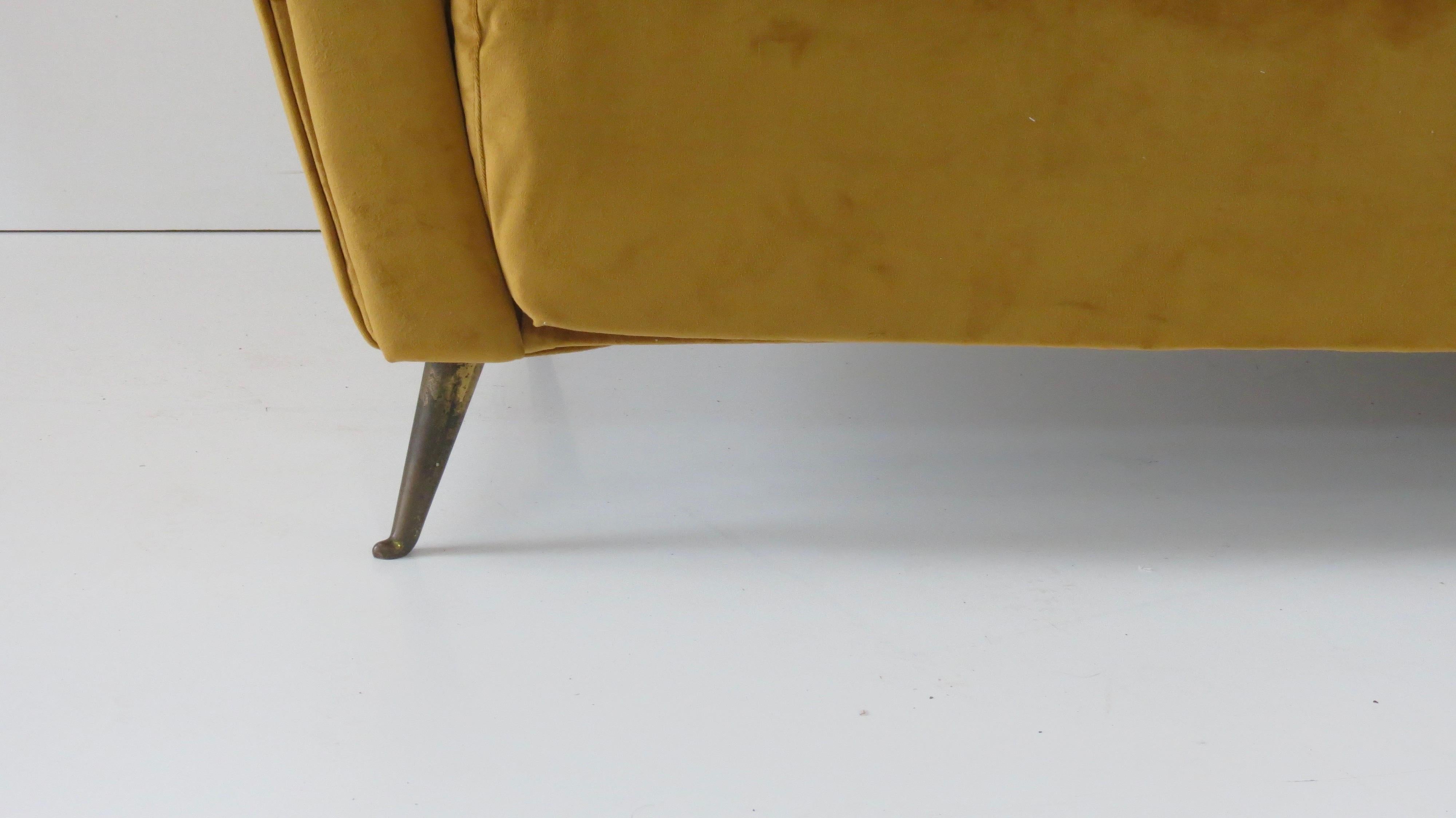 Rare Ico & Luisa Parisi Large Gold Yellow Velvet Curved Sofa by Isa, circa 1952 1