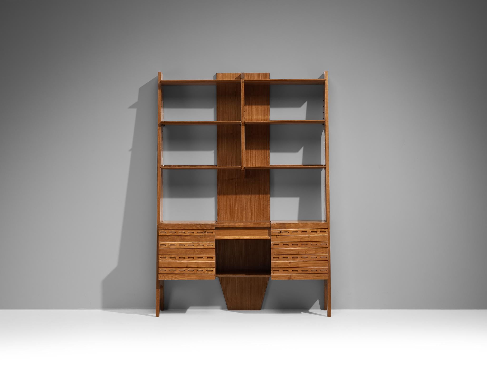 Mid-Century Modern Rare Ico Parisi for Fratelli Rizzi Cabinet in Chestnut with Mirror For Sale