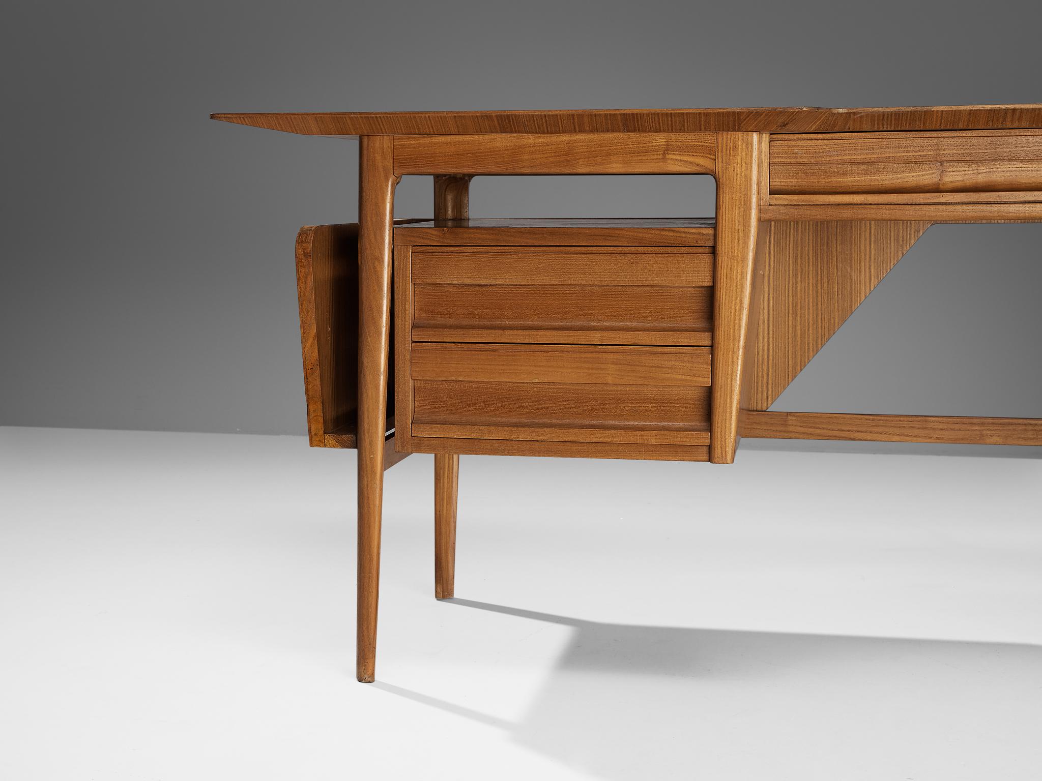 Rare Ico Parisi for Fratelli Rizzi Writing Desk in Chestnut  In Good Condition For Sale In Waalwijk, NL