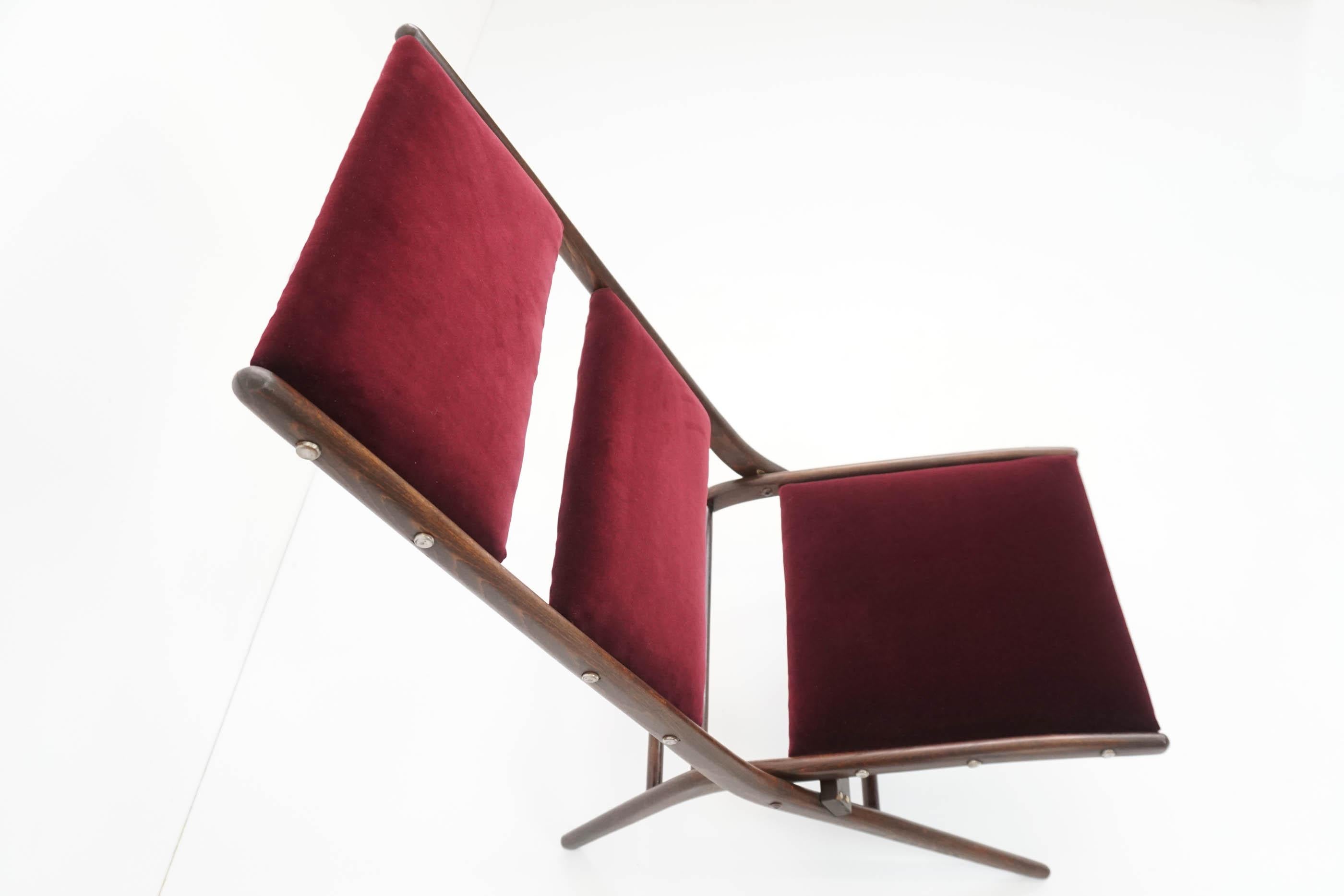 Upholstery Rare Iconic Augusto Romano Pliable Lounge Chairs Mod. Congo, 1950 Italy For Sale