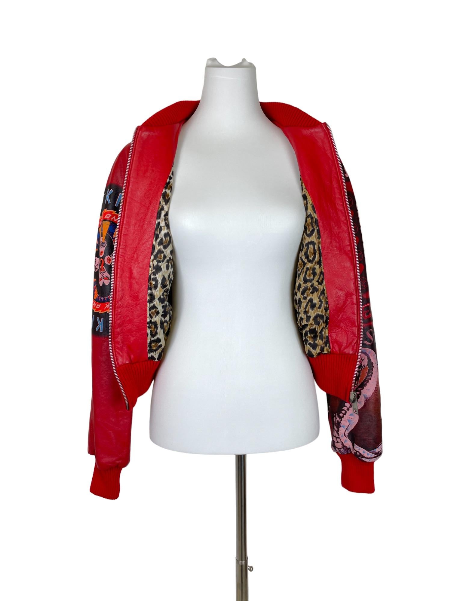 Rare Iconic D&G - Dolce e Gabbana Leather printed jacket with strass F/W 2001 In Excellent Condition For Sale In Venezia, IT