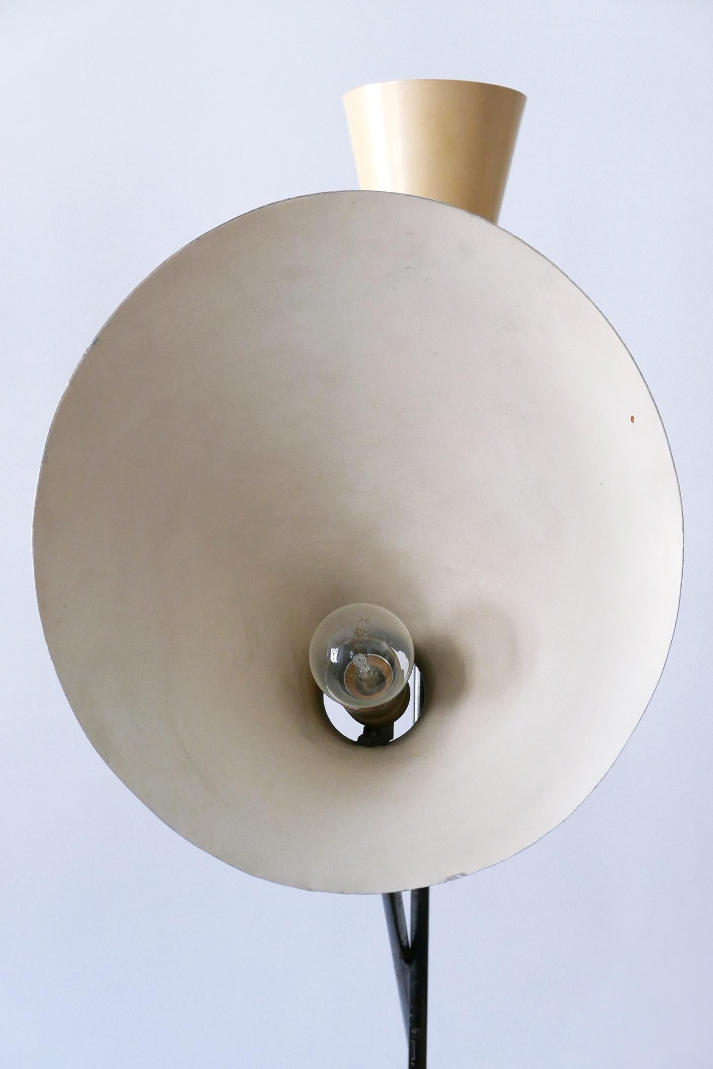 Rare Iconic Mid-Century Modern Floor Lamp by Prof. Carl Moor for BAG Turgi 1950s For Sale 10