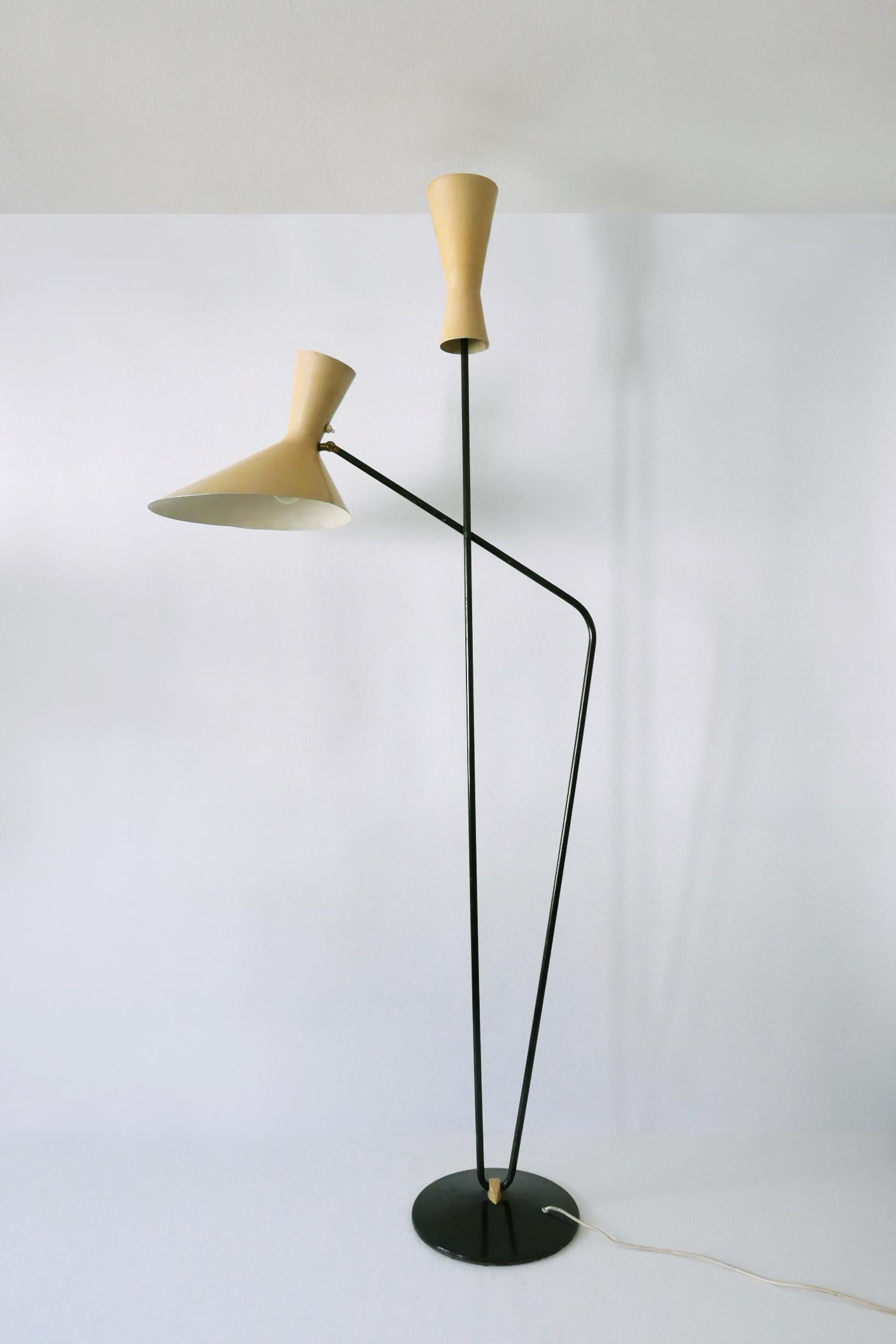 Rare Iconic Mid-Century Modern Floor Lamp by Prof. Carl Moor for BAG Turgi 1950s For Sale 1