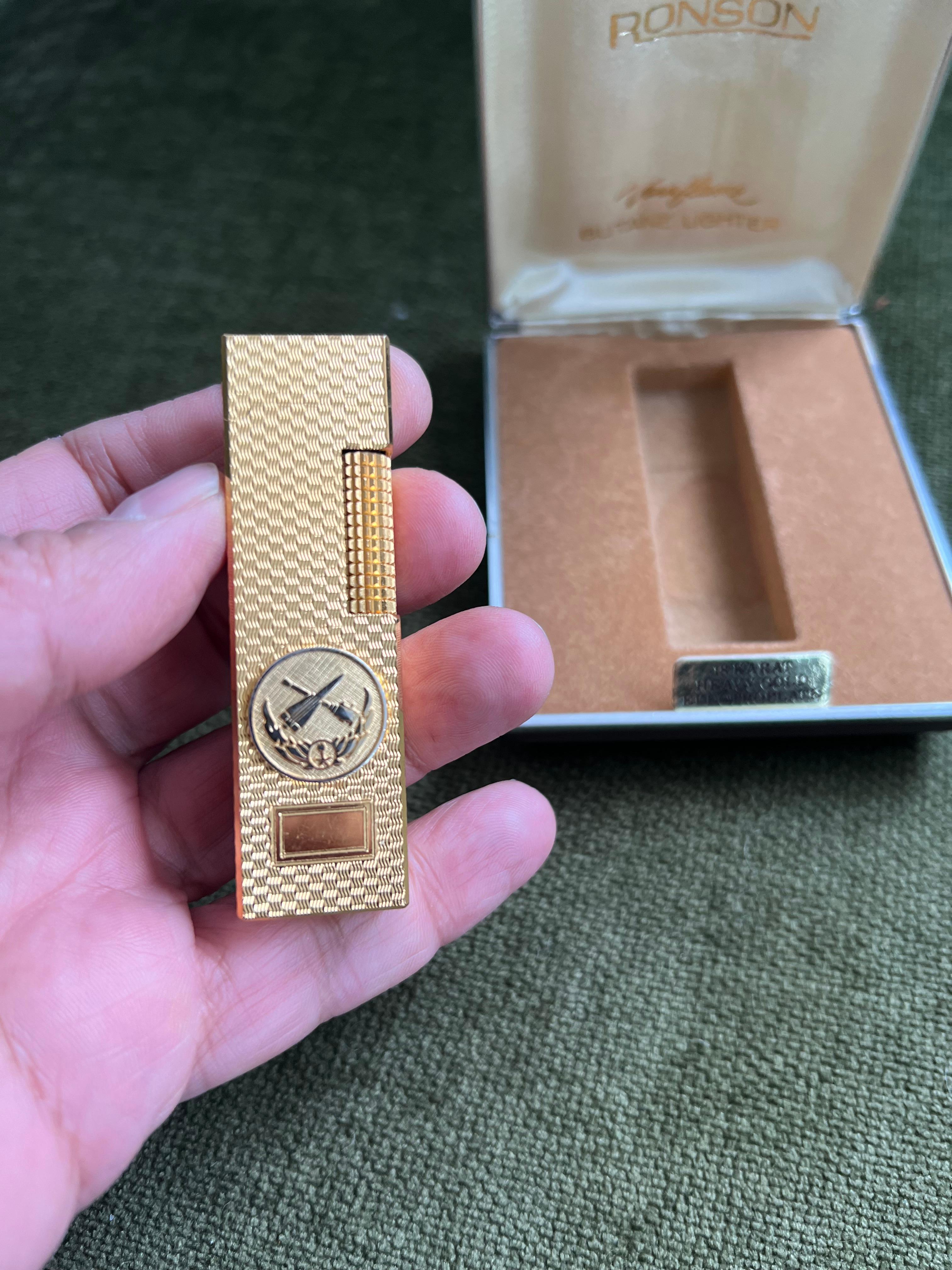 Rare Briquet Iconique Vintage et Edition Spéciale Elegant Ronson Plaqué Or 18K 2