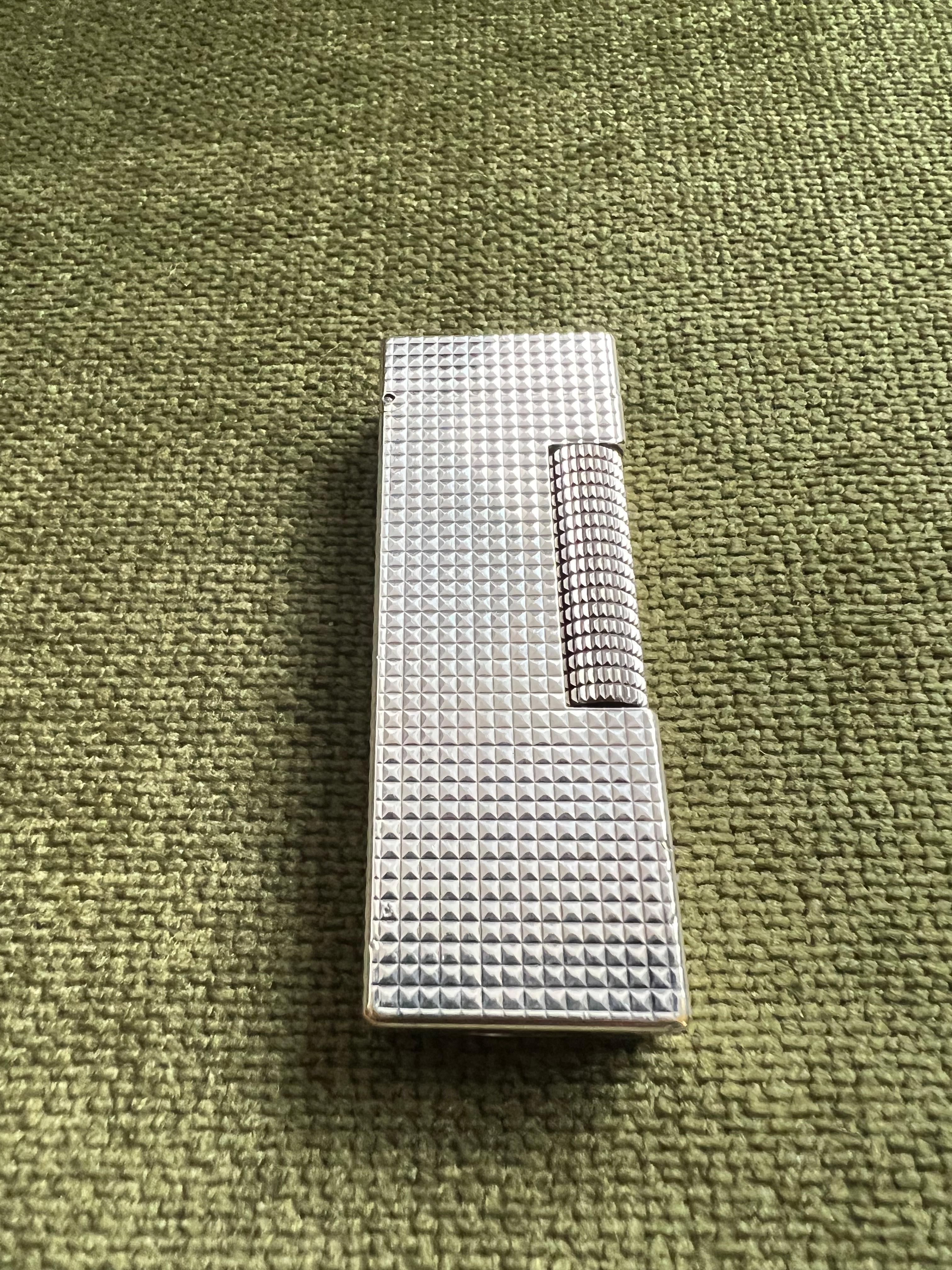 Art Deco Rare Iconic Vintage & Elegant Dunhill Silver Plated Lighter, circa 1970