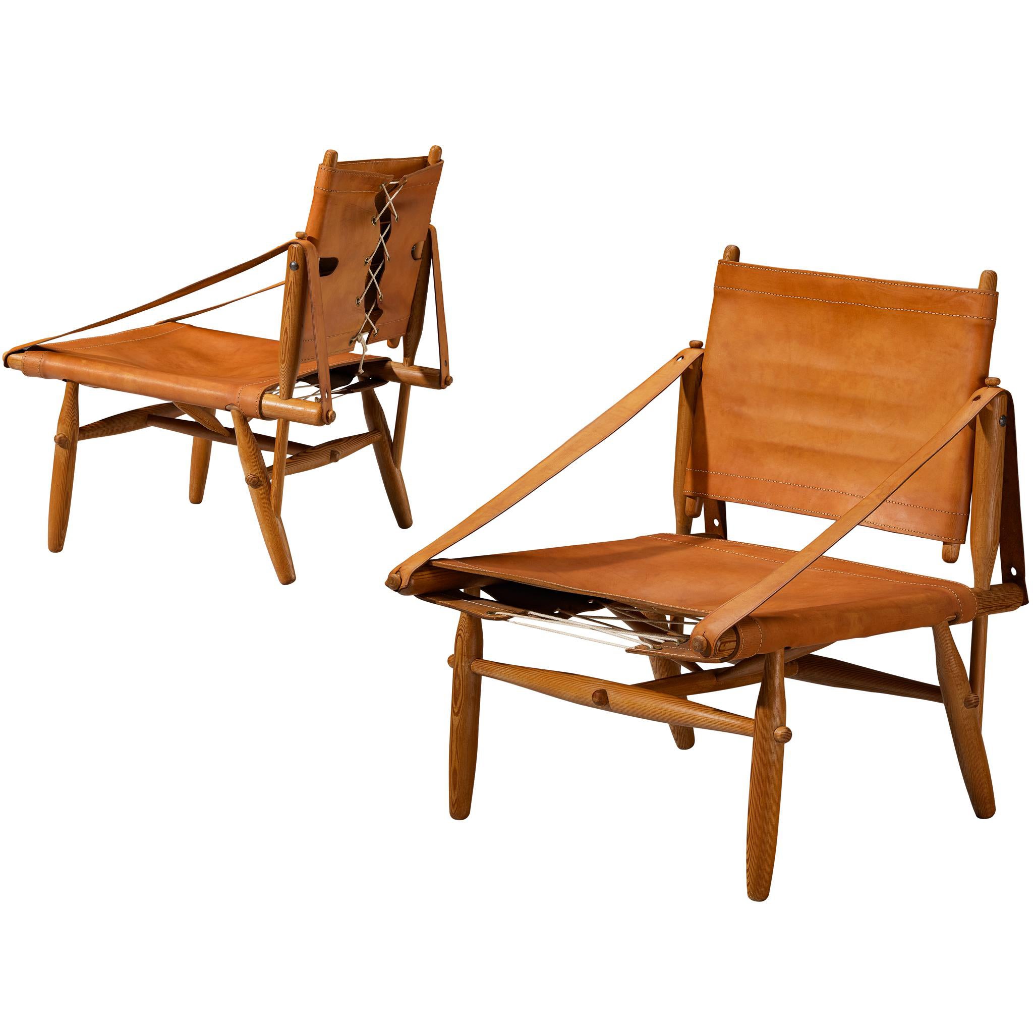Rare Ilmari Tapiovaara for Lukkiseppo 'Chaco' Lounge Chairs in Leather and Pine For Sale