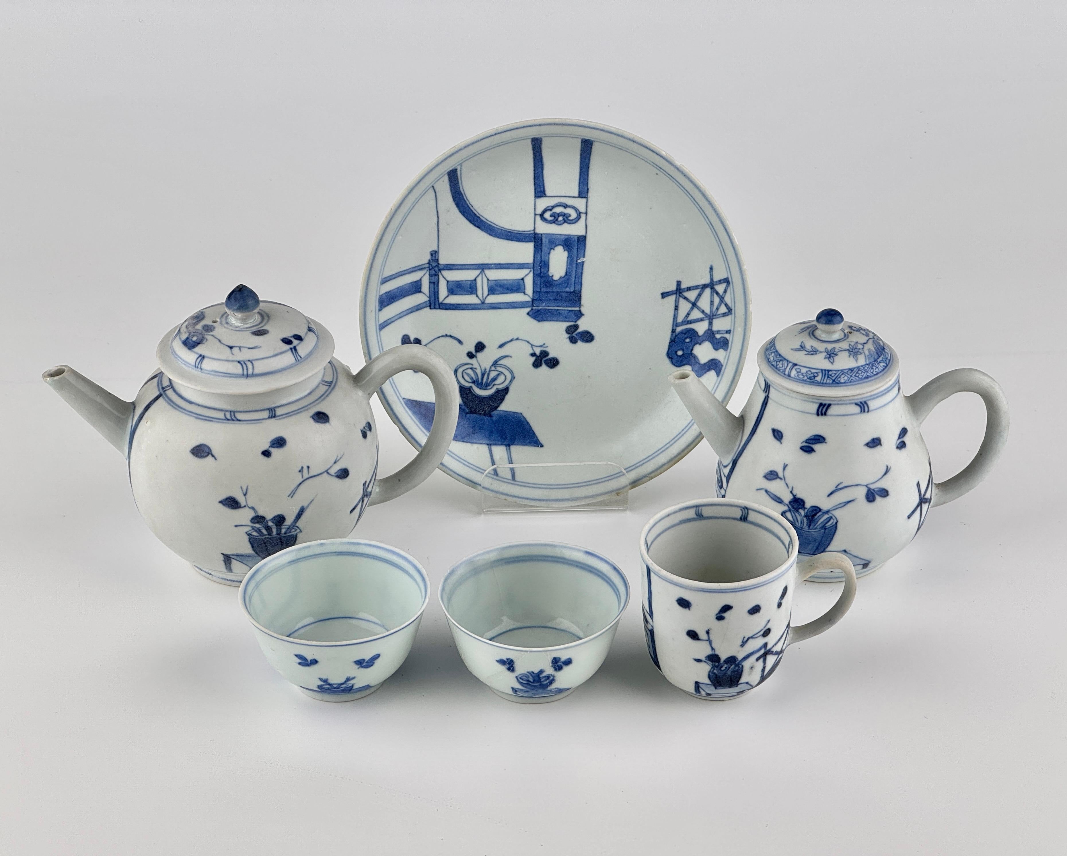 Rare 'Imari Pavilion' Blue And White Tea Set C 1725, Qing Dynasty, Yongzheng Era For Sale 4