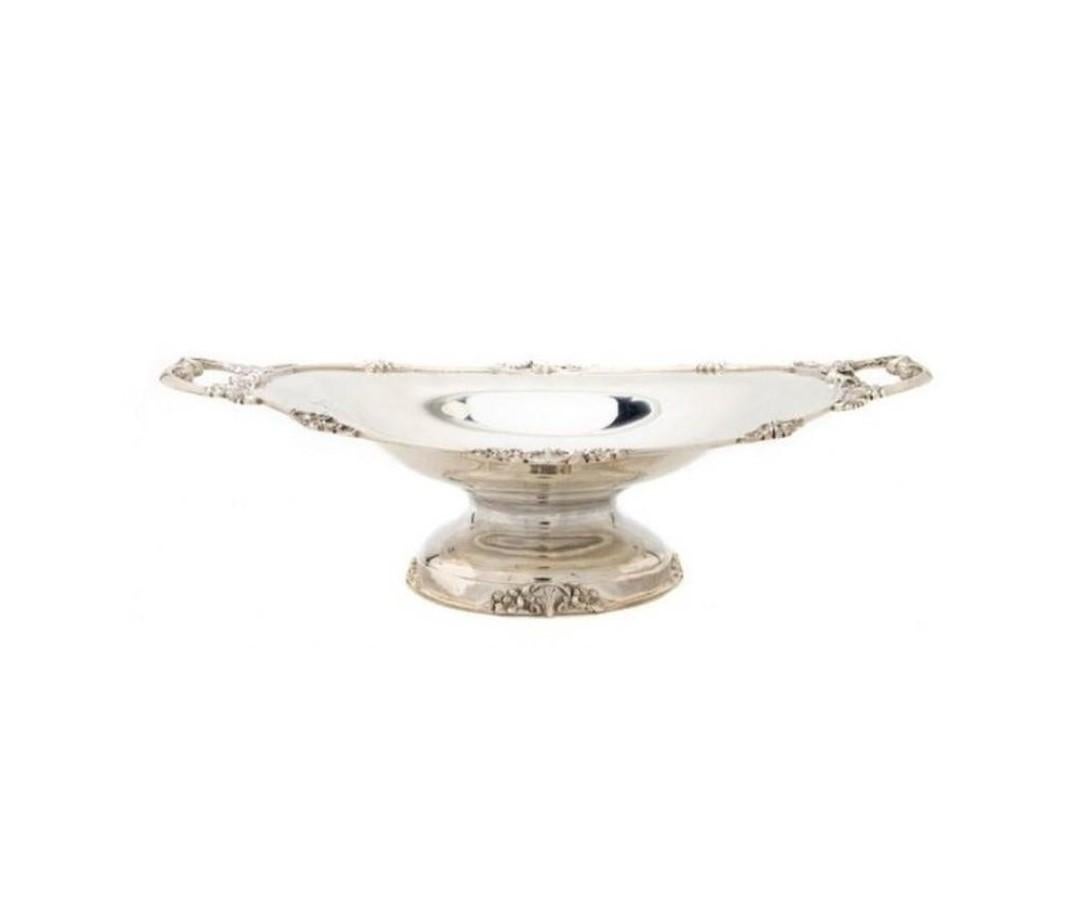 The Following Item we are offering is A Magnificent Rare 19th Century Gale and Willis Server Bowl of oval handled form with shell and foliate decoration, raised on a conforming foot. Signed and Stamped on Bottom. Originally Acquired from a Fine Art