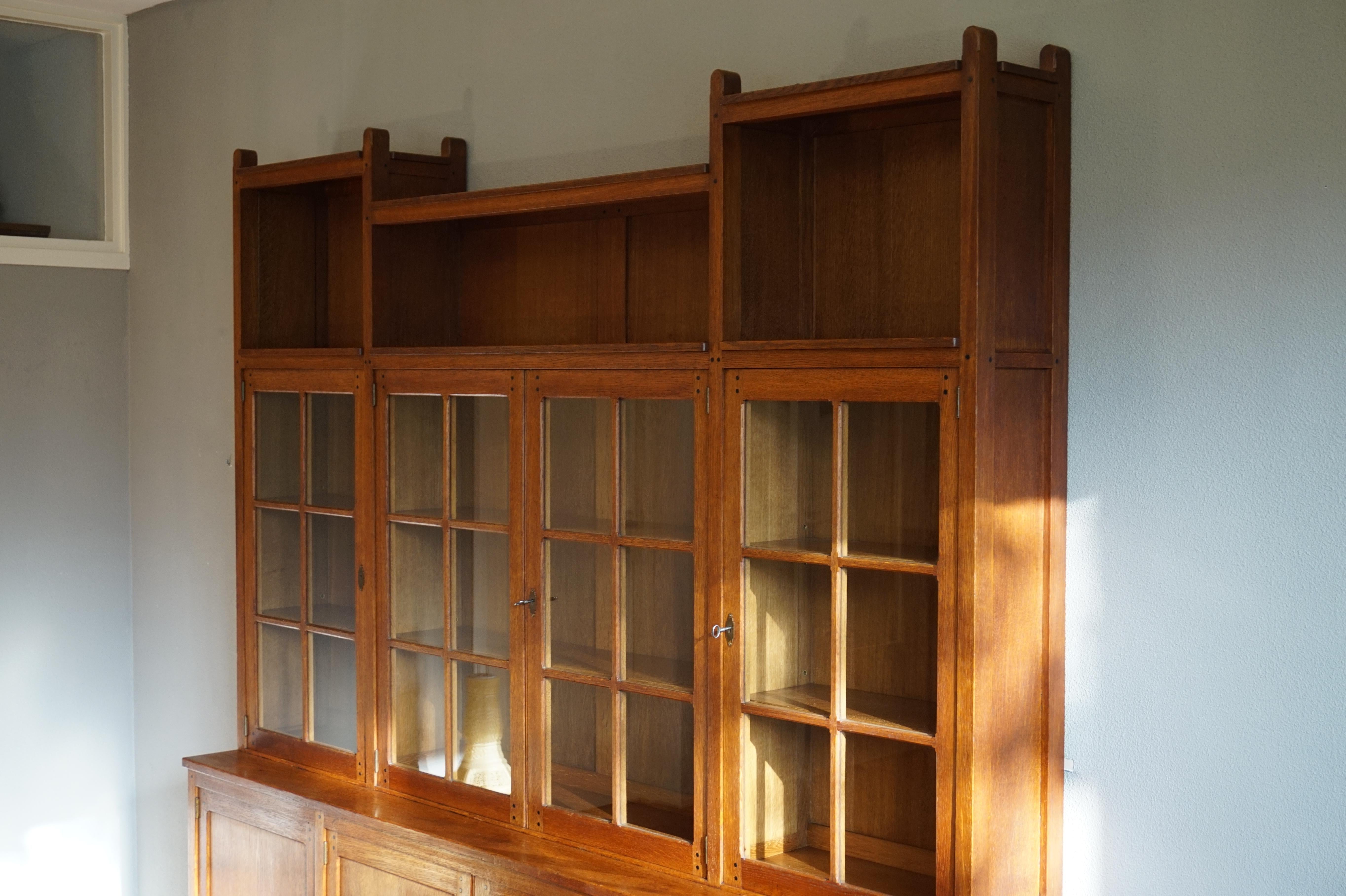Rare & Important Dutch Arts & Crafts Oak Bookcase By Architect H.P. Berlage 3