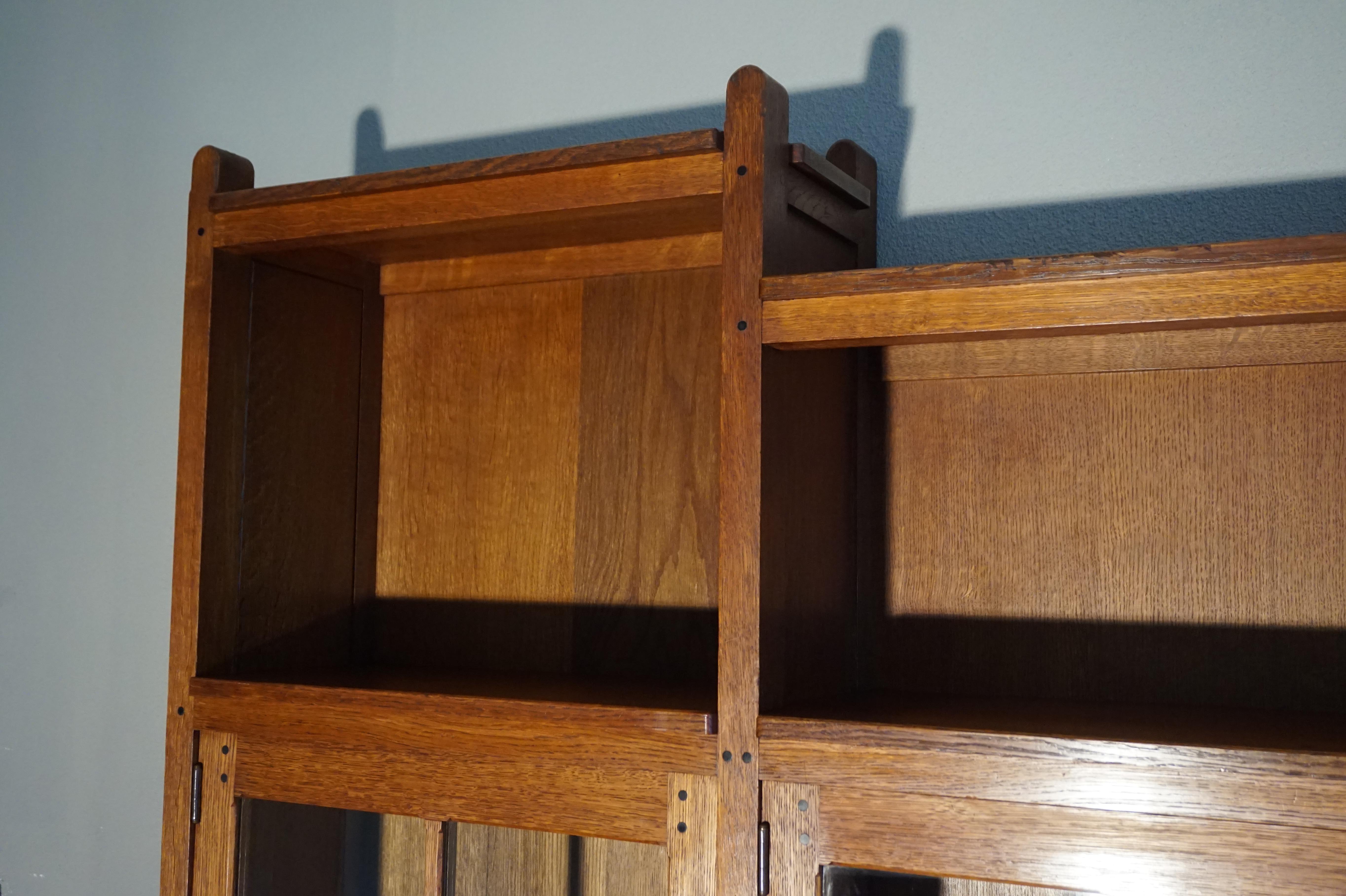 Rare & Important Dutch Arts & Crafts Oak Bookcase By Architect H.P. Berlage 4