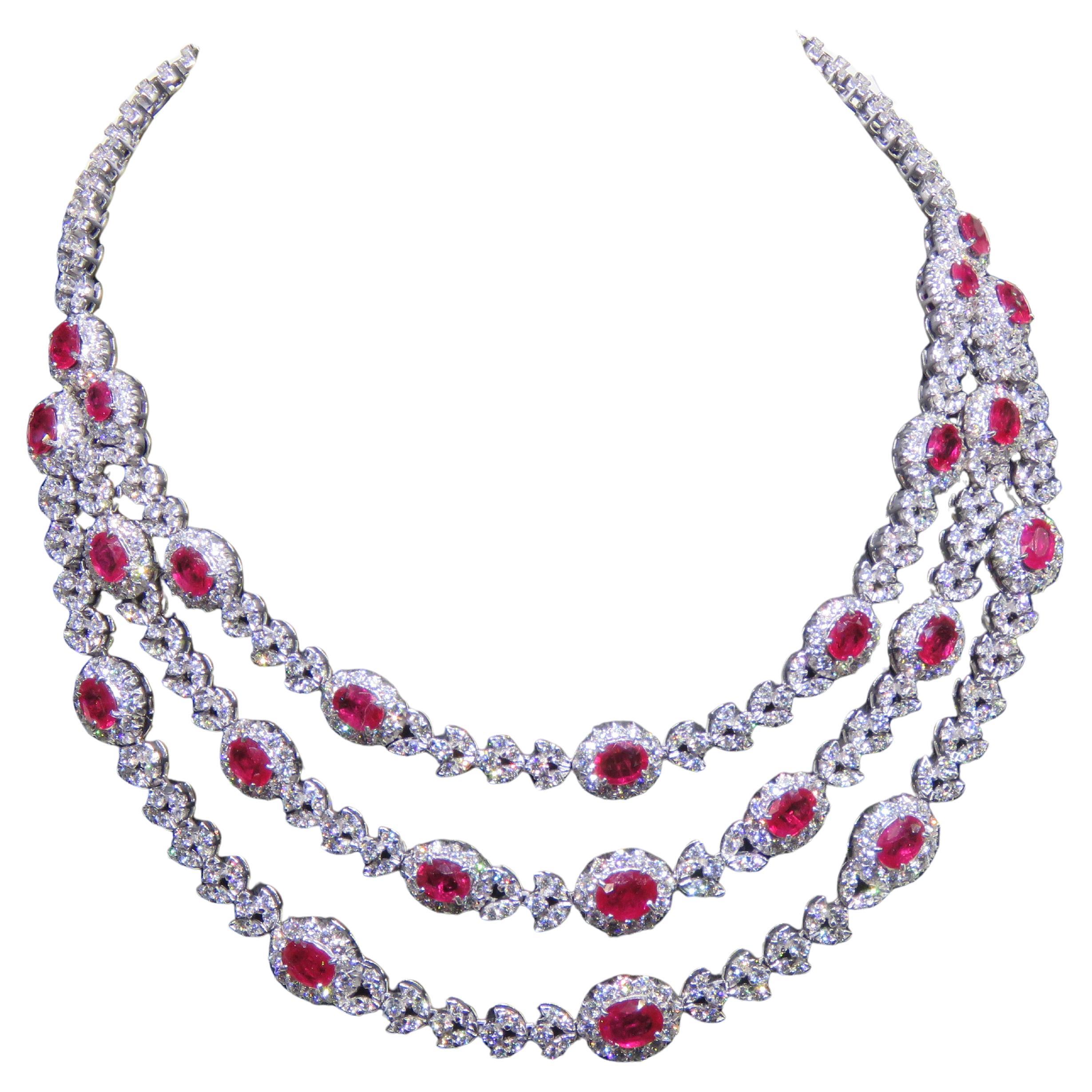Rare Important Estate 18KT Gold 40CT Gorgeous Ruby Diamond Necklace For Sale