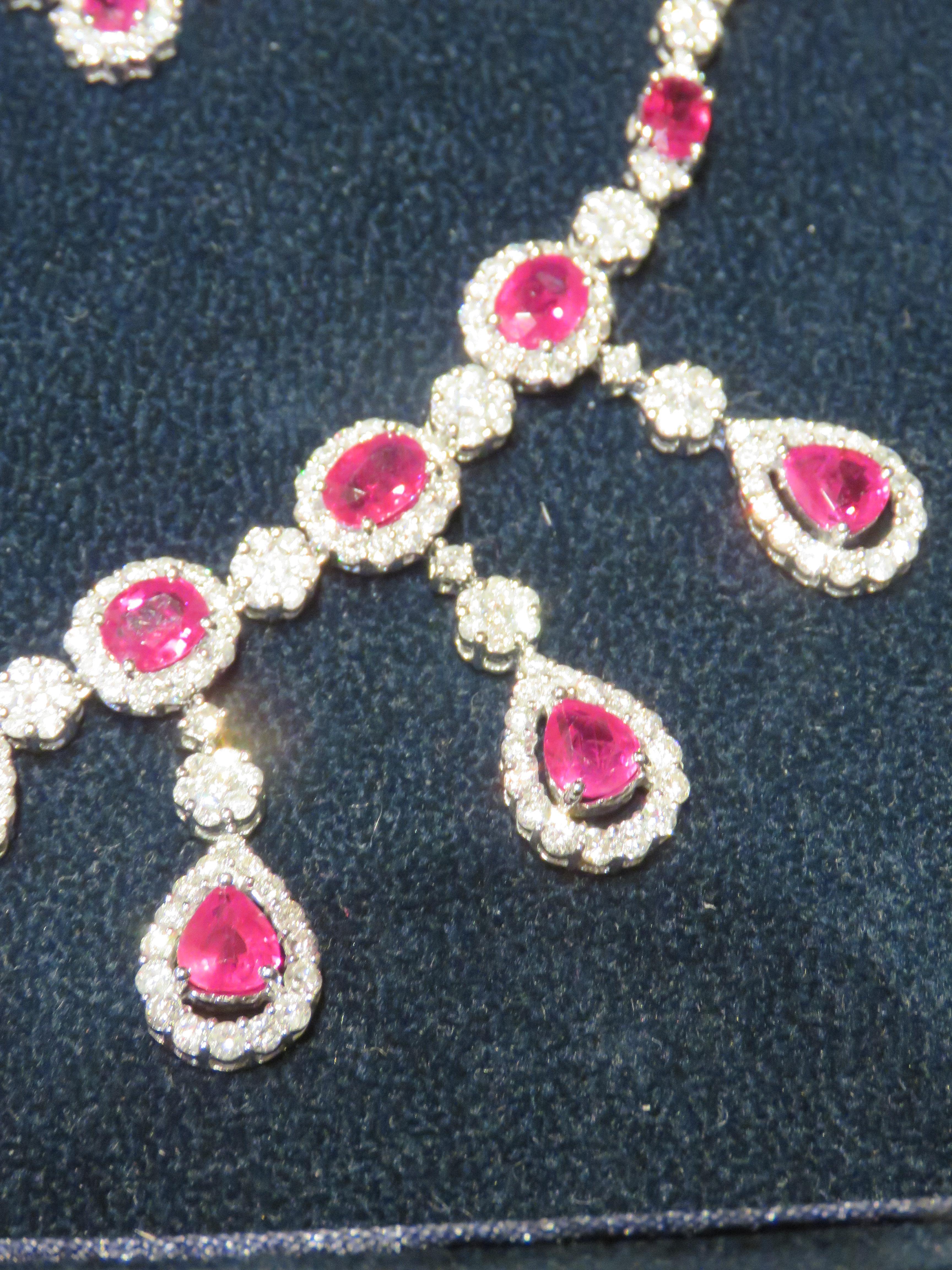 Women's Rare Important Fancy 18KT Gorgeous Ruby Diamond Necklace Earrings Ford Estate