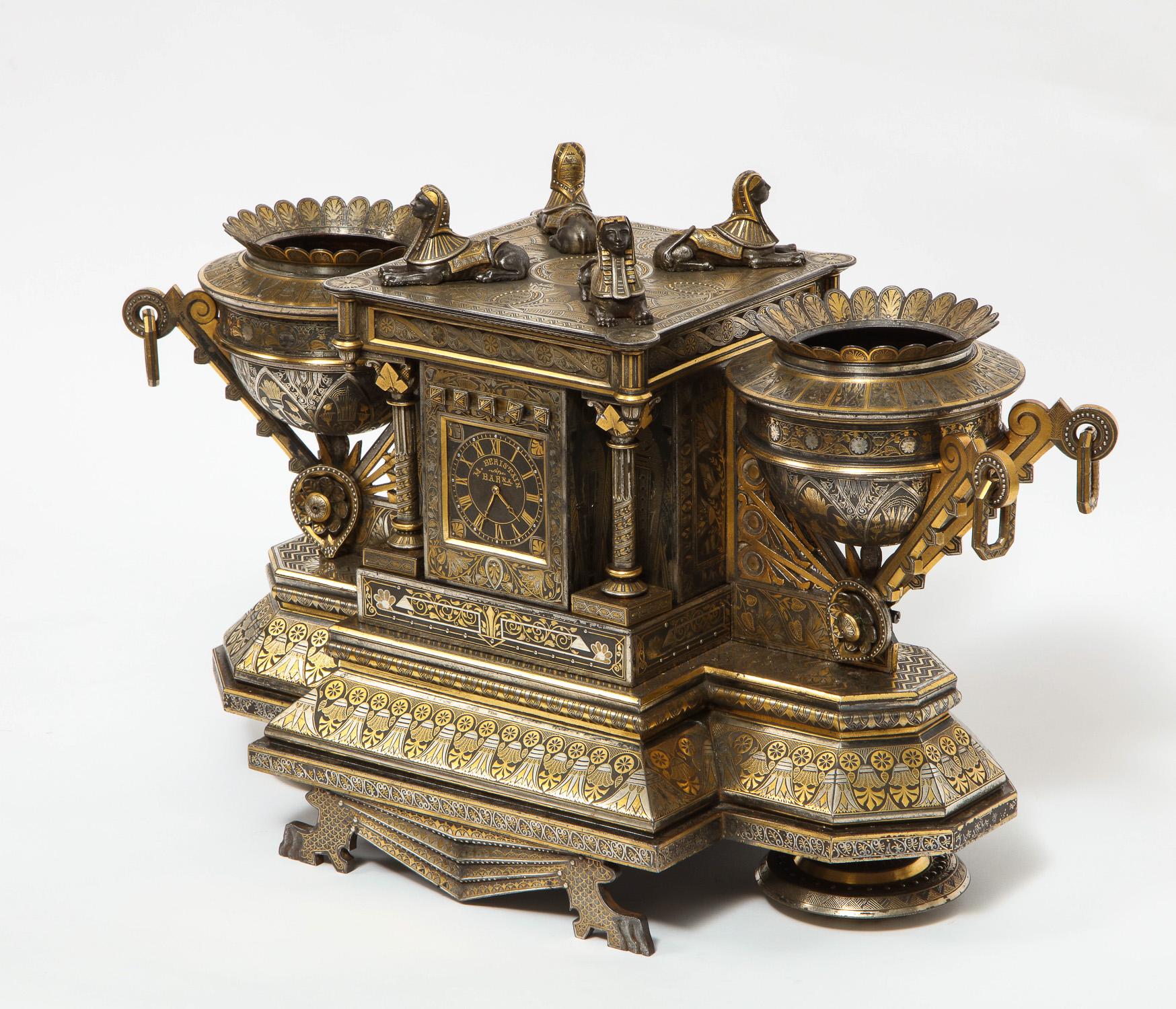 Raro e importante orologio spagnolo in damasceno, ferro, acciaio e oro intarsiato, Eibar, Spagna in vendita 8