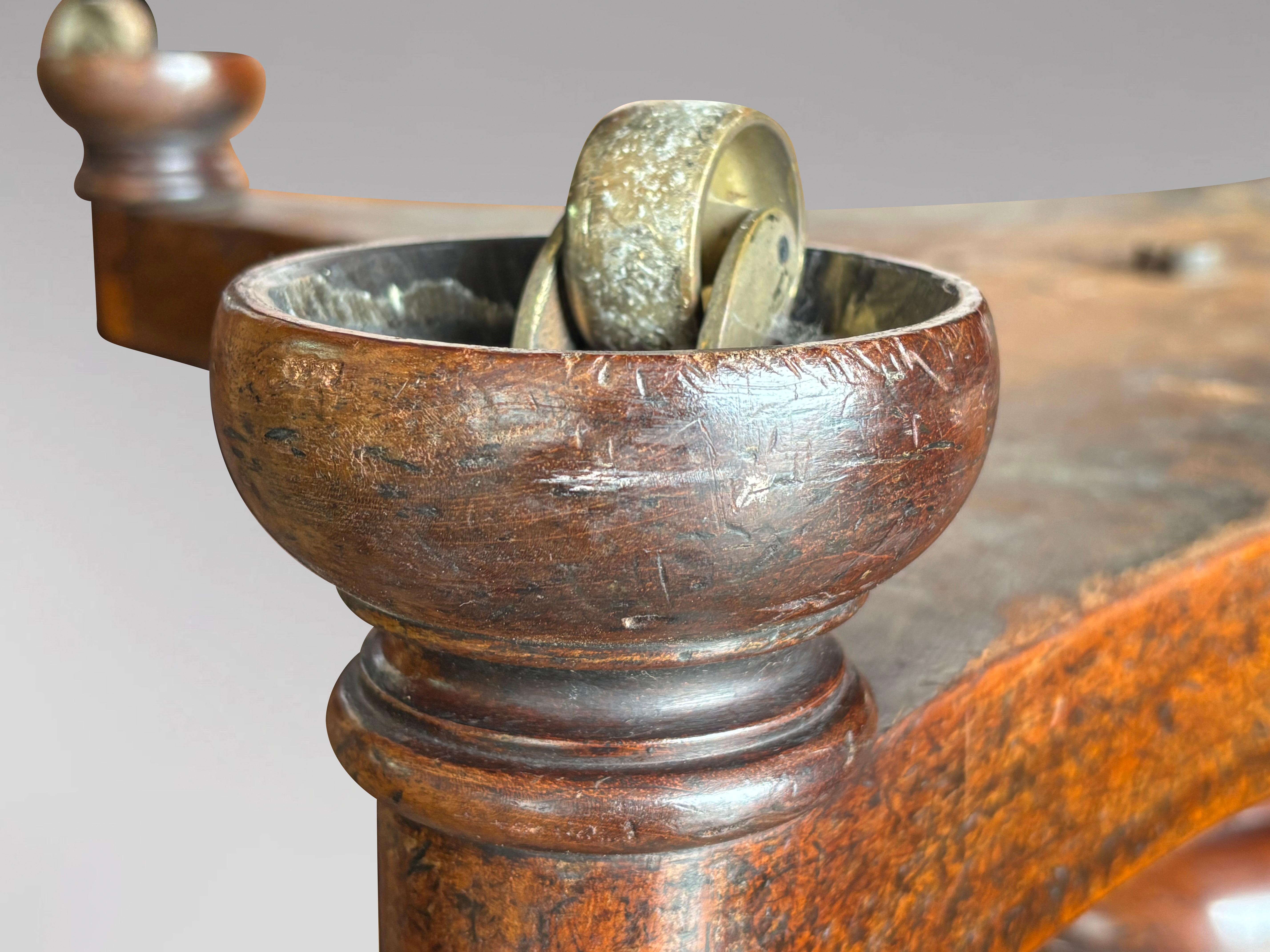 Rara e Impresionante Mesa de Comedor de Caoba de la Época de Guillermo IV del Siglo XIX en venta 10