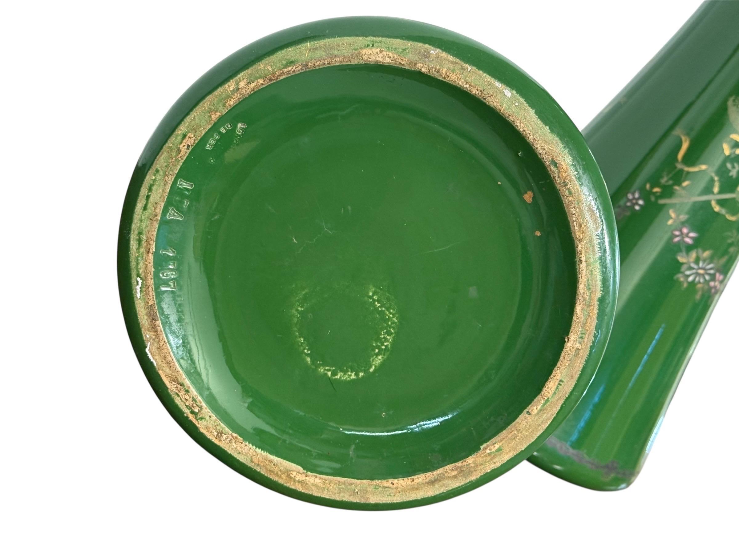 Rare et impressionnante paire de vases en faïence verte de Longchamp, France, 1876 en vente 7