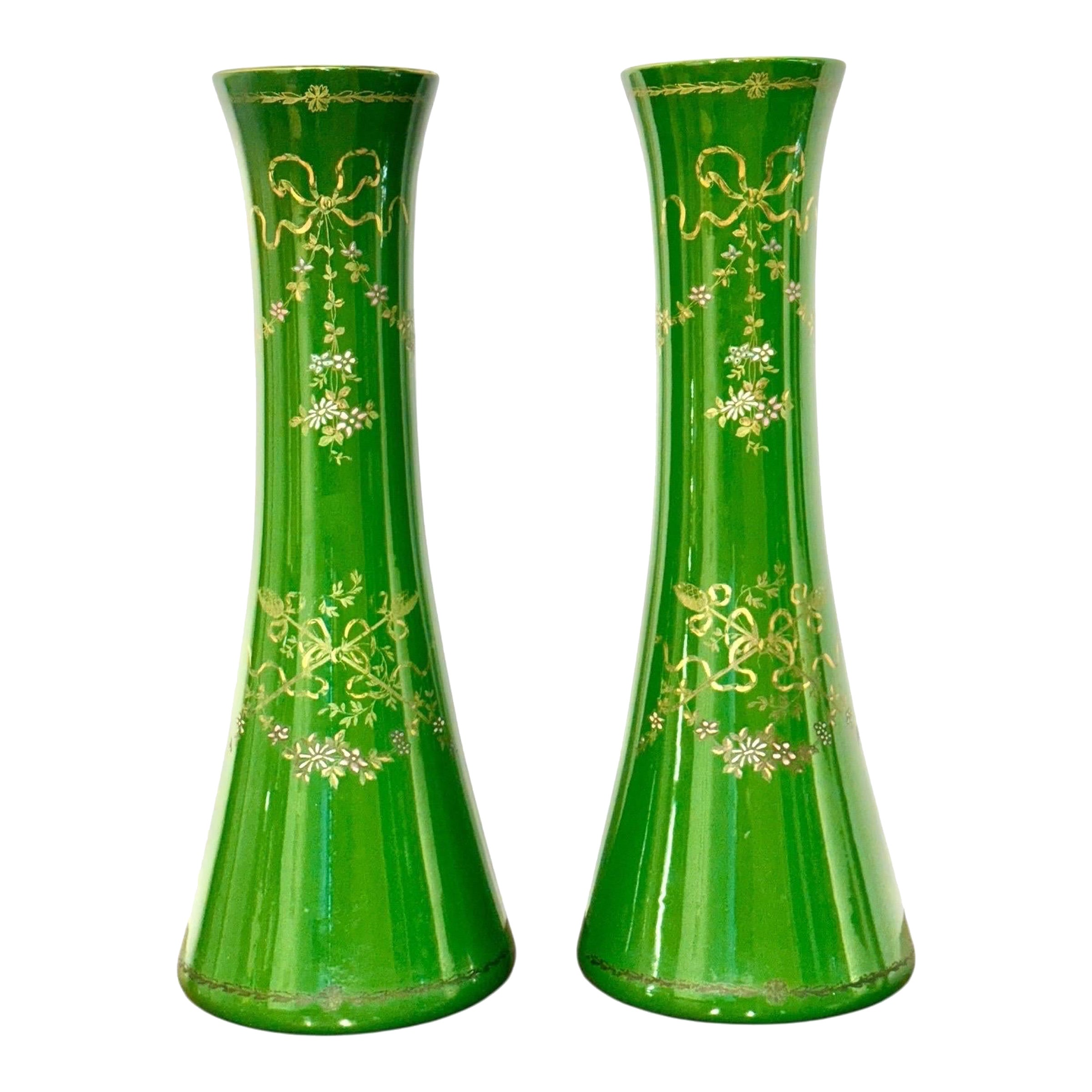 Rare et impressionnante paire de vases en faïence verte de Longchamp, France, 1876