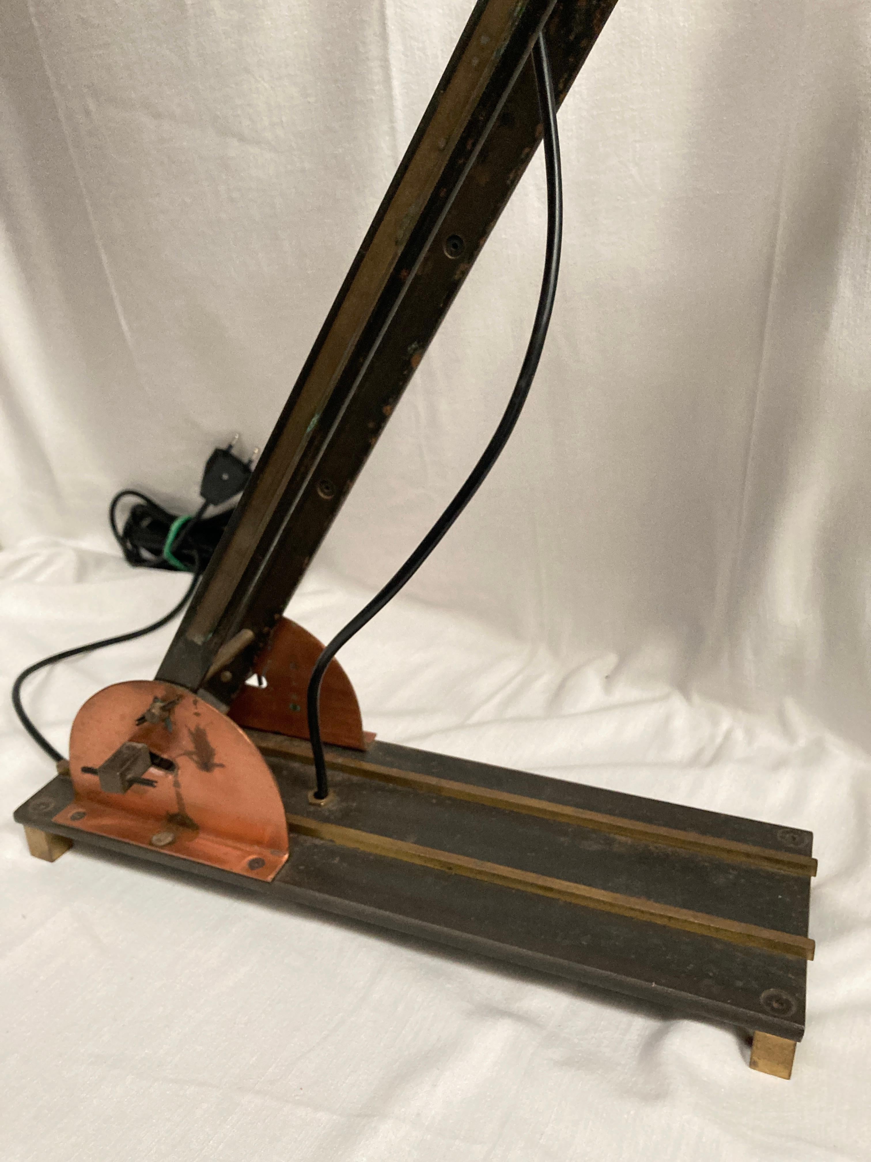 Rare Industrial and architectural table lamp For Sale 1