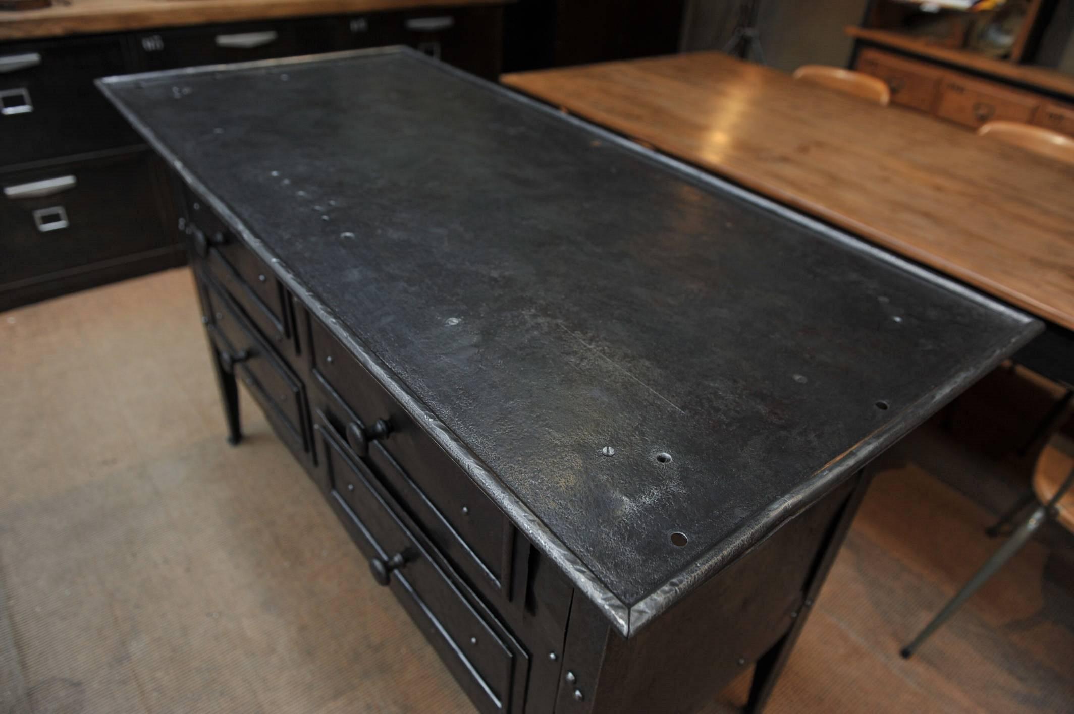 Early 20th Century Rare Industrial Riveted Iron Chest of Drawer, 1900s