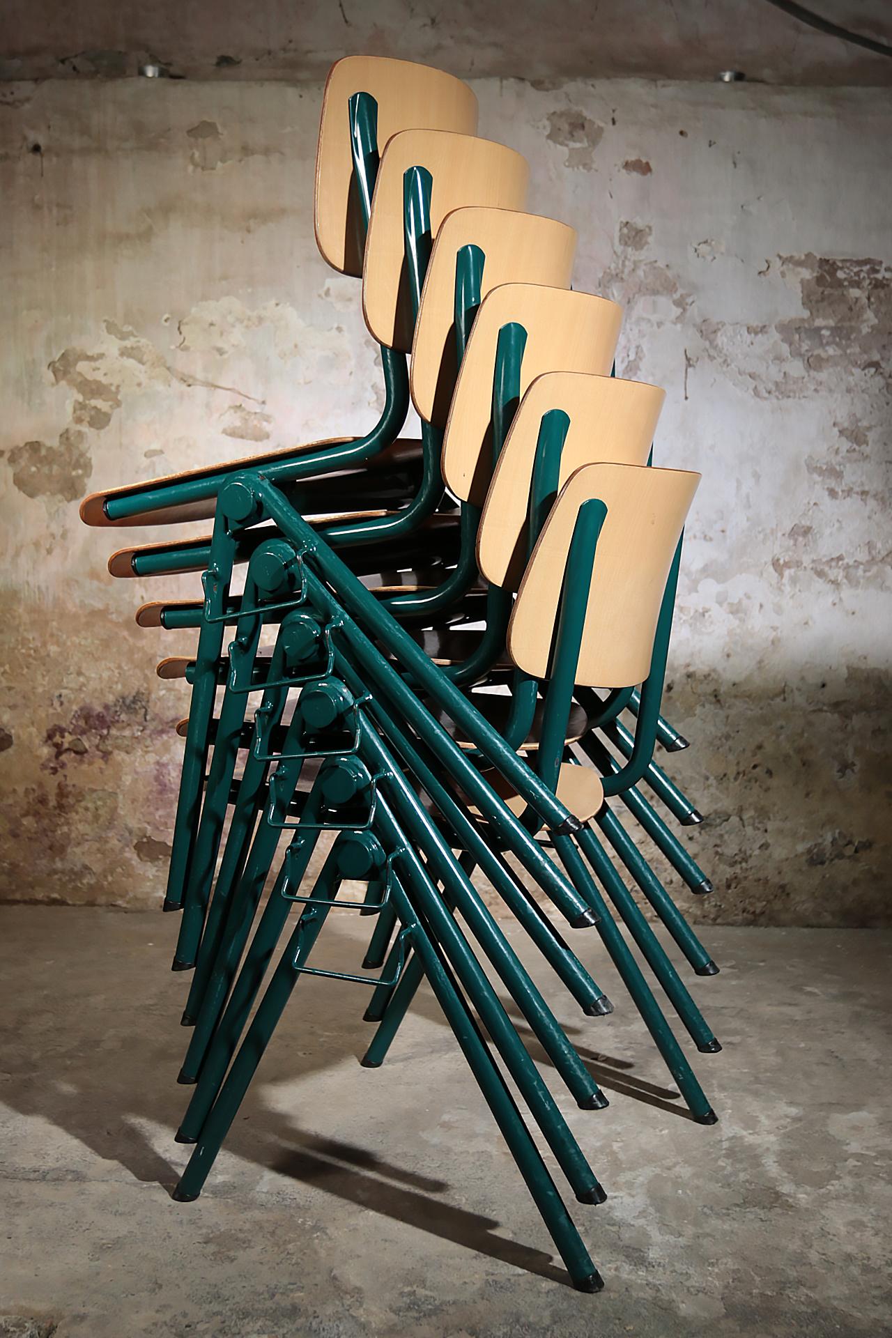 # 80 Rare Industrial Stacking chairs Galvanitas S35 Emerald Green 1