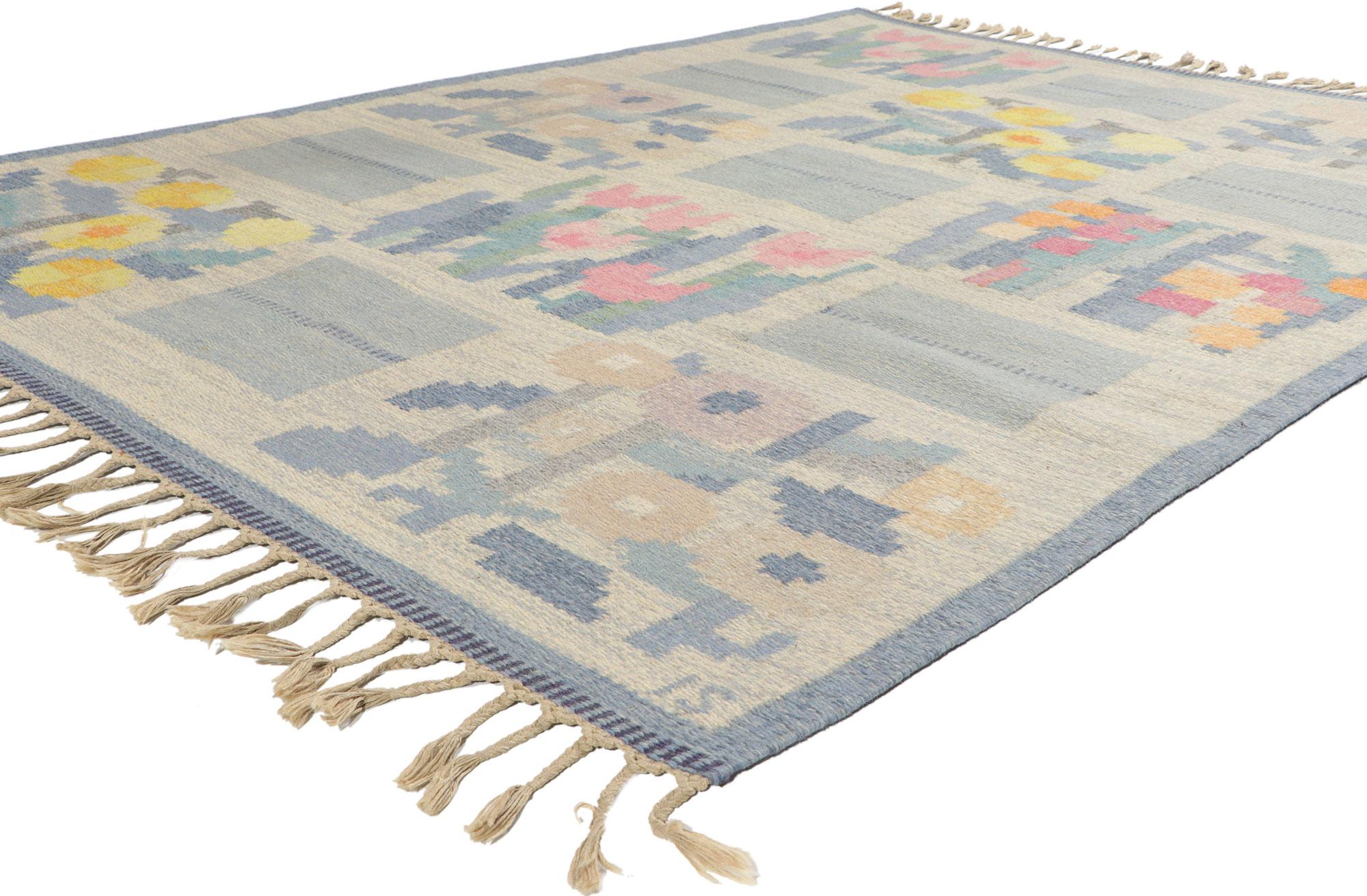 78496 Vintage Swedish Rollakan Rug by Ingegerd Silow, 05'06 x 07'08.
Emanating Scandinavian Modern style with incredible detail and texture, this handwoven Swedish rollakan rug is a captivating vision of woven beauty. The eye-catching floral