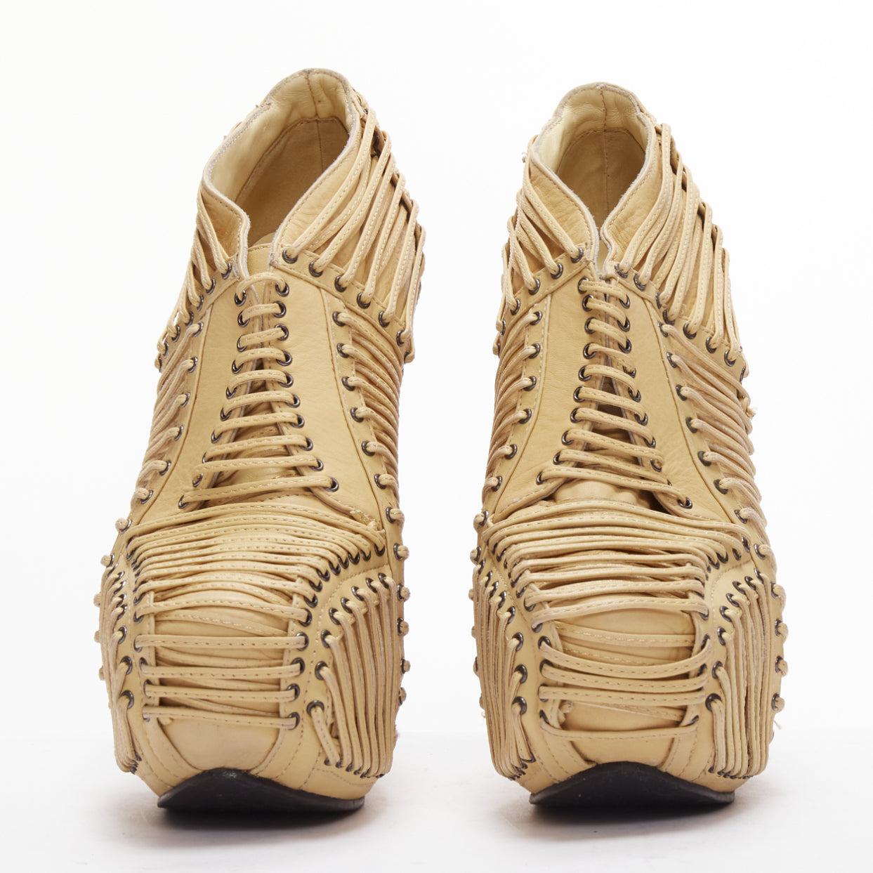 rare IRIS VAN HERPEN UNITED NUDE laced architectural ankle booties EU39 In Good Condition In Hong Kong, NT