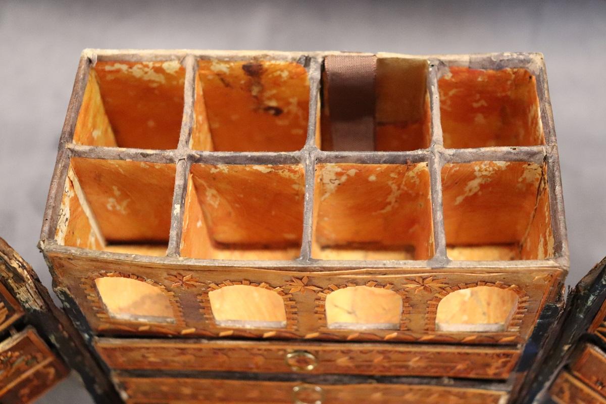 Rare Italian 18th Century Antique Jewelry Box in Papier-Mâché and Wood 9