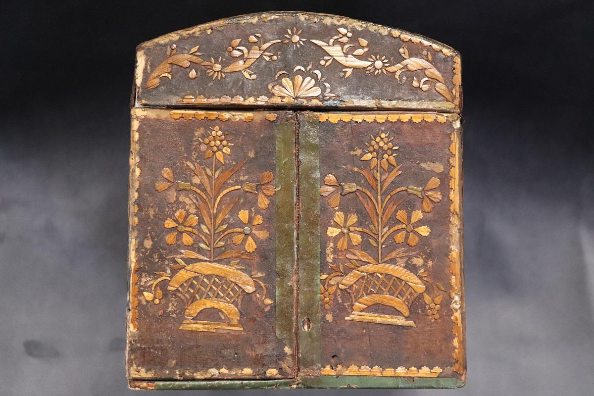 Rare Italian 18th Century Antique Jewelry Box in Papier-Mâché and Wood 3