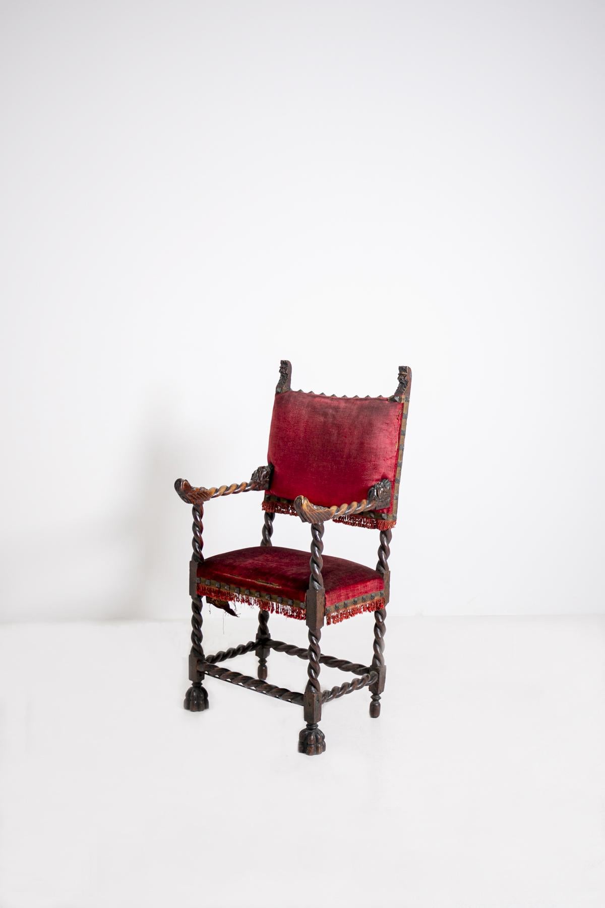 Rara Silla Antigua Italiana, 1500 Terciopelo en venta