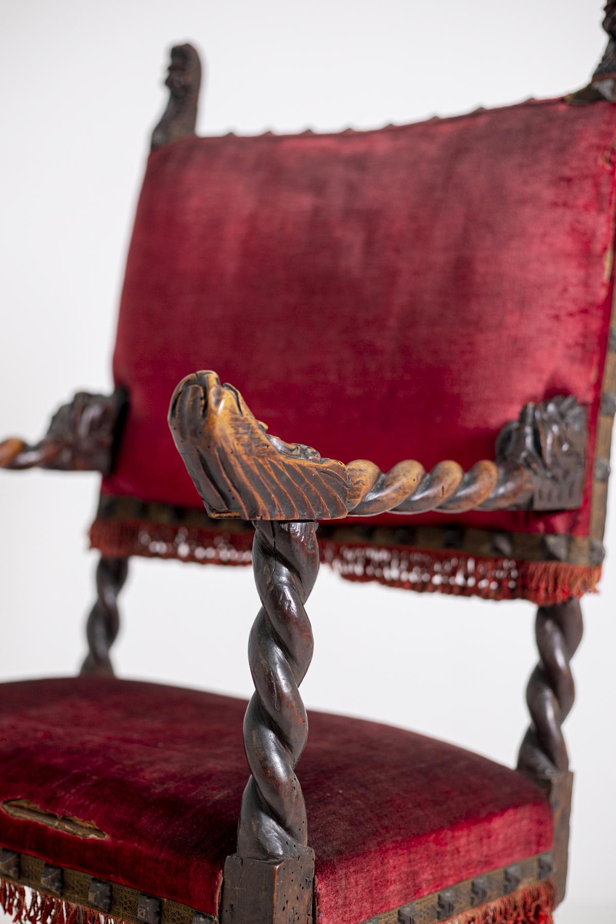 Seltener italienischer antiker Stuhl, 1500er Jahre im Angebot 1