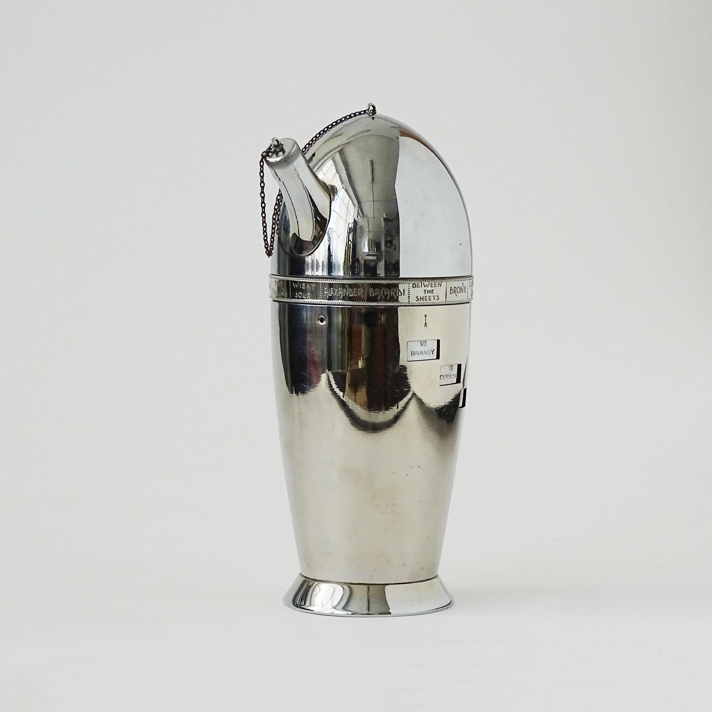 Seltene italienische Art Deco 1940er Jahre Bullet Rezept Cocktail Shaker (Versilberung) im Angebot