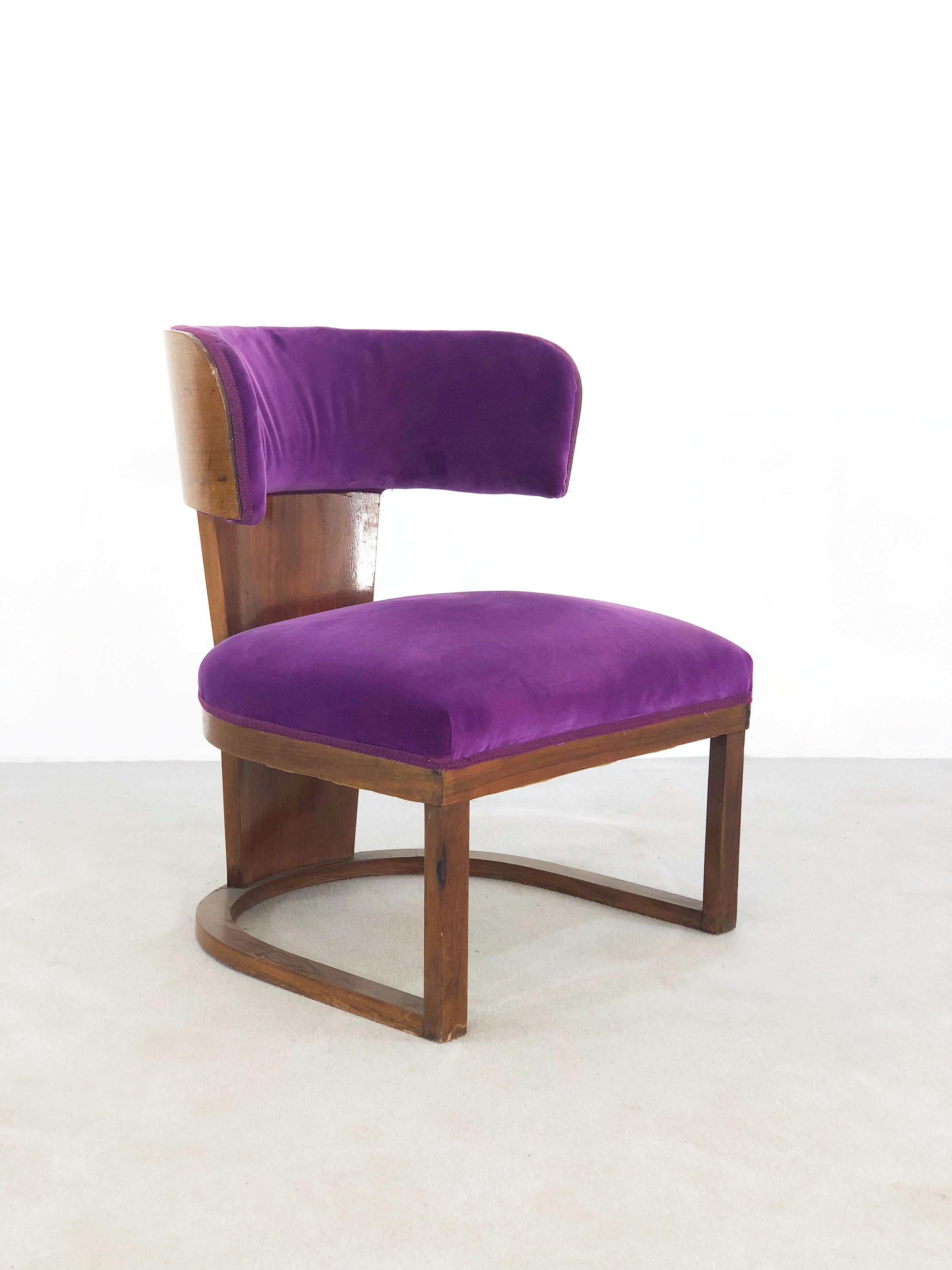 Rare Italian Art Deco Armchair by Ernesto Lapadula in Purple Velvet In Good Condition For Sale In Milano, IT