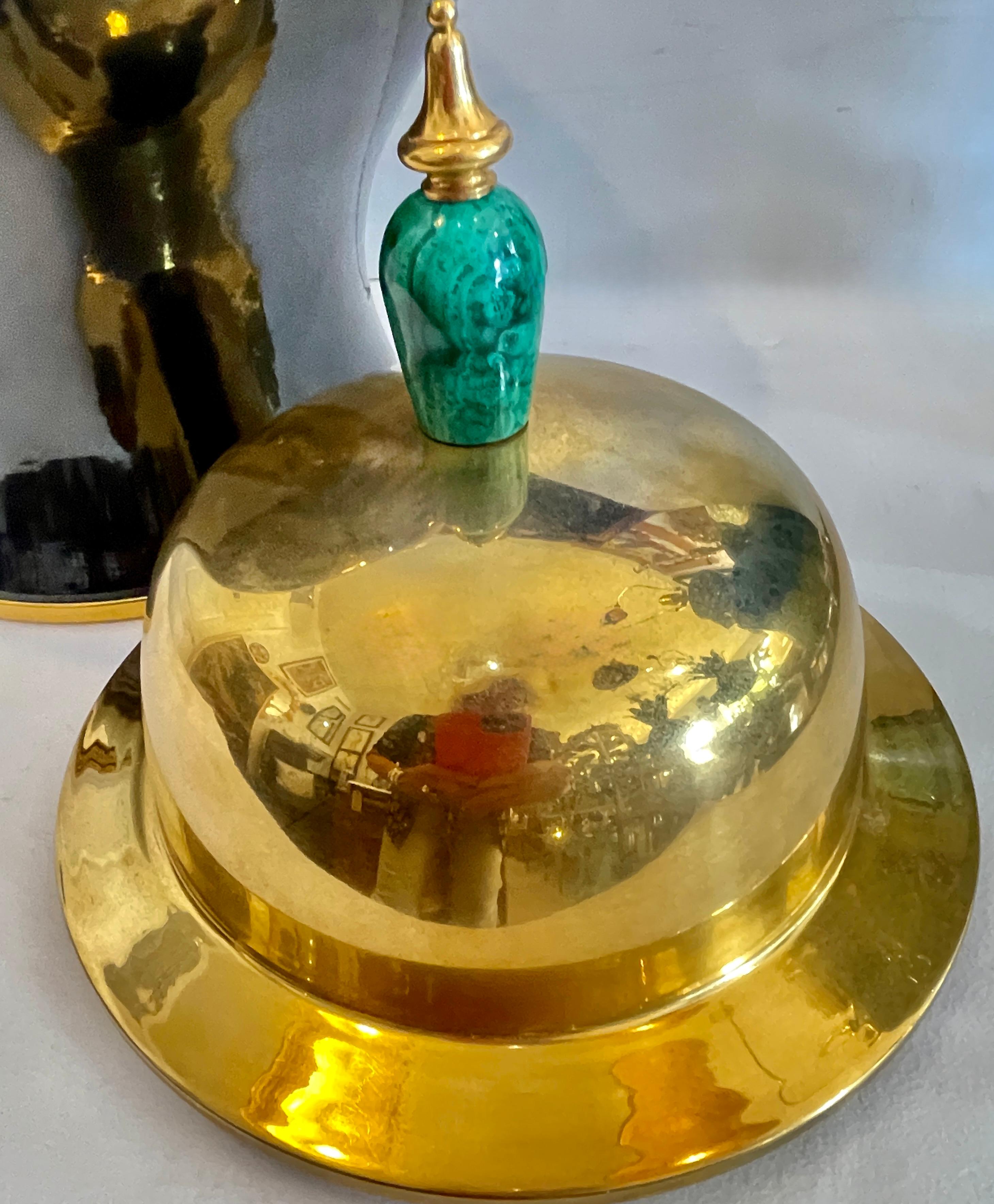 Raro barattolo da zenzero italiano in ceramica nera e ottone dorato, firmato Hauy Pouigo, C.C. anni '70 In condizioni buone in vendita a West Palm Beach, FL
