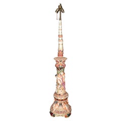 Seltene italienische Capodimonte Porzellan Stehlampe mit Putten und Figuren