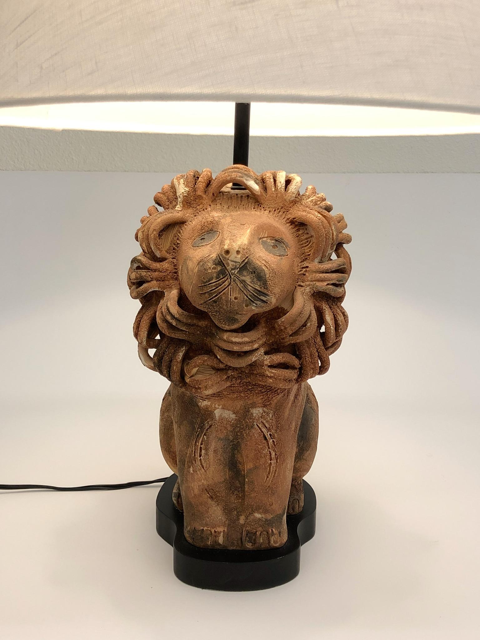 Late 20th Century Rare Italian Ceramic Lion Table Lamp by Aldo Londi for Bitossi
