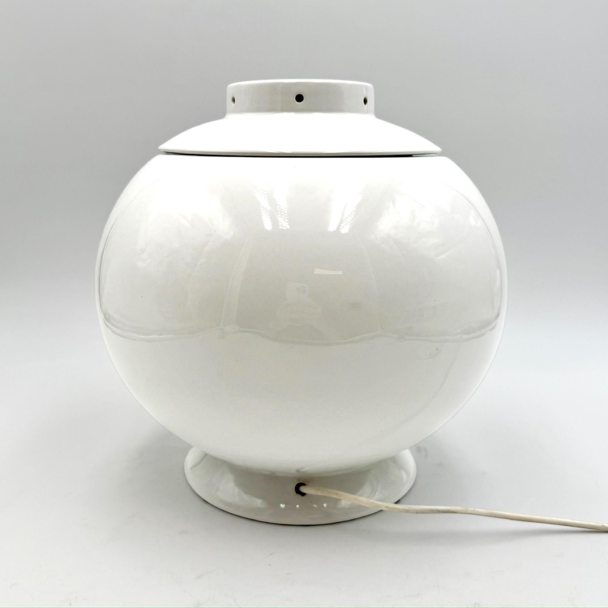 Rare Italian Ceramic Space Age Table Lamp by SC3, 1960s For Sale 3