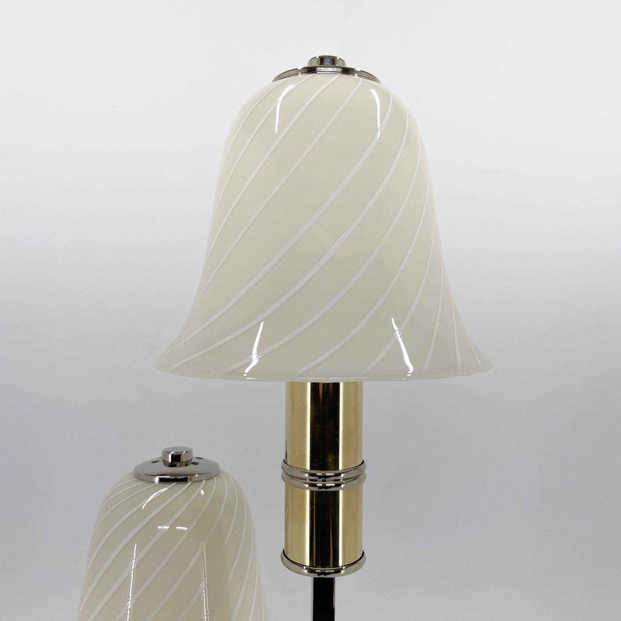 Rare lampadaire italien en chrome et verre de Murano « champignons magiques », années 1970  en vente 9
