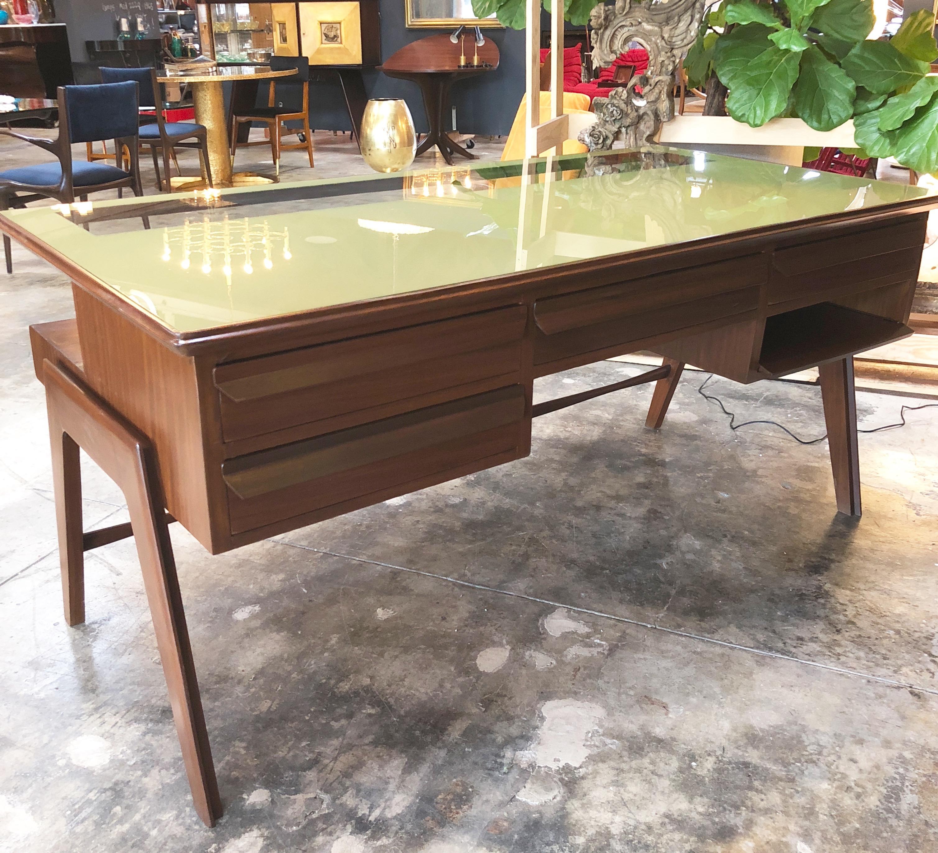 Mid-20th Century Rare Italian Executive Desk with Floating Glass Top by Vittorio Dassi, 1950s