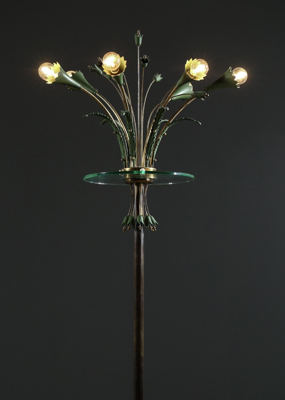 Rare Italian Floor Lamp 1950s in Glass and Floral Decor in Style Fontana Arte In Good Condition For Sale In Lyon, FR