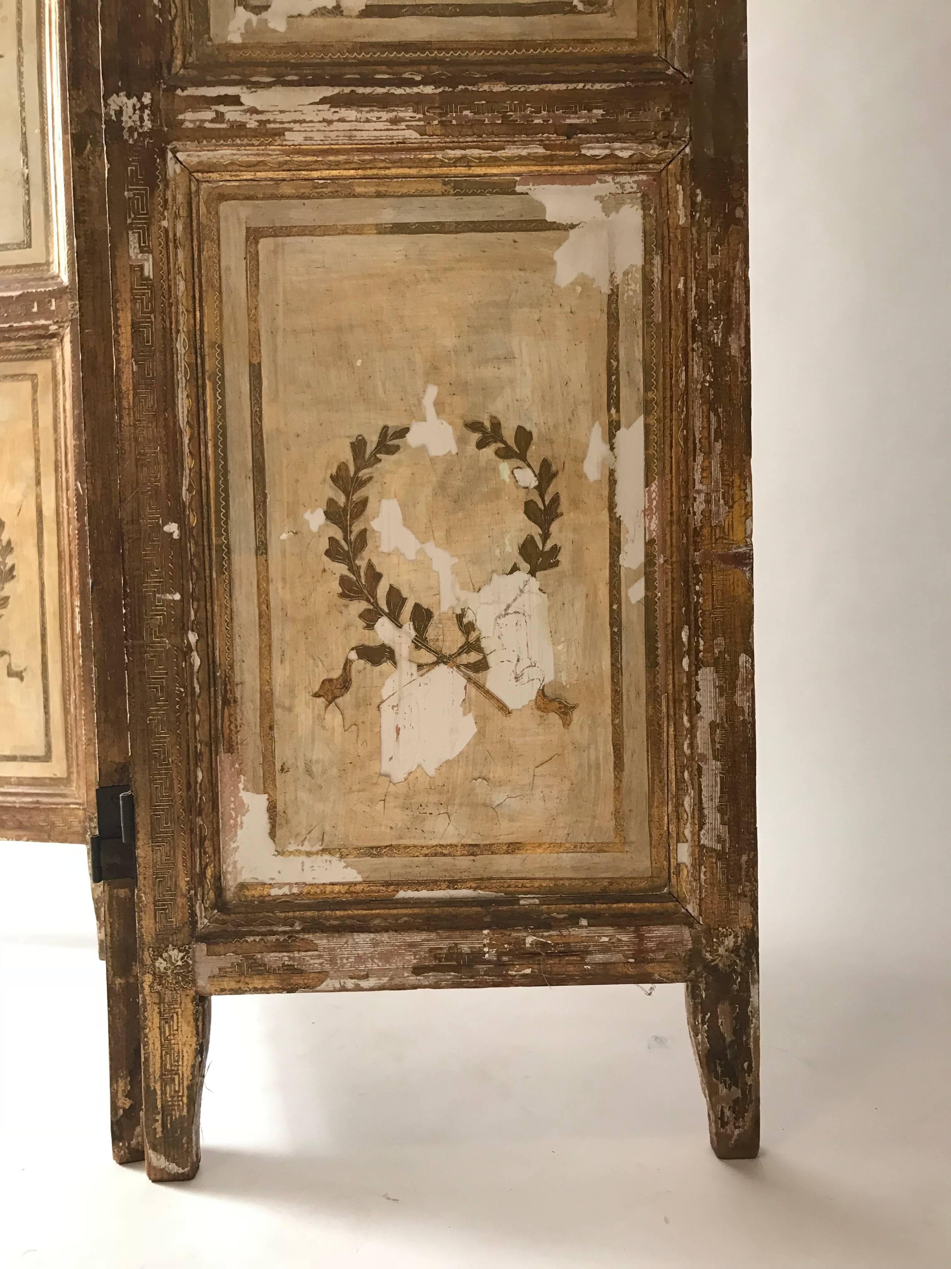 Rare Italian Gilt Florentine Folding Screen or Room Divider In Good Condition In Brooklyn, NY