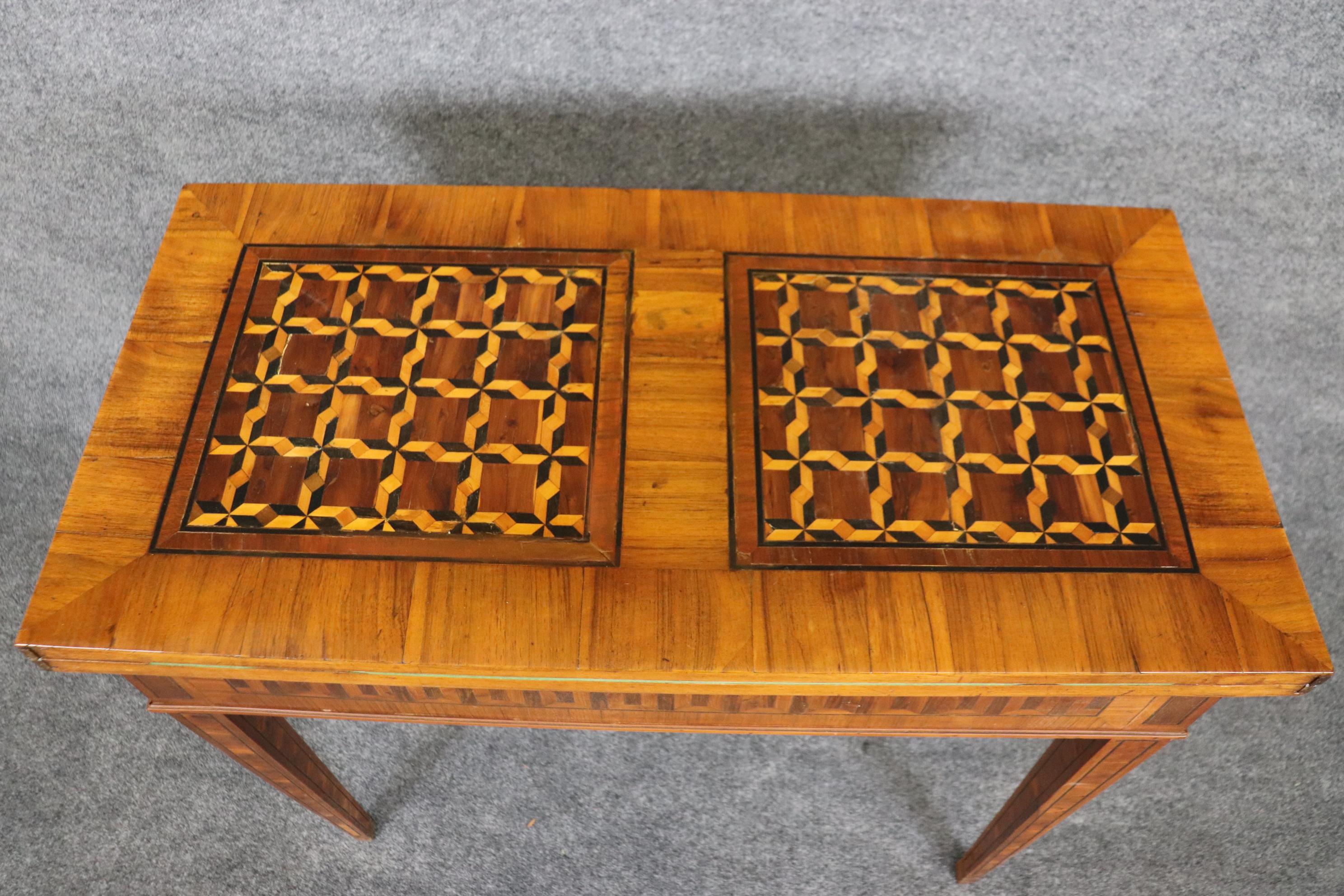 Louis XVI Rare Italian Inlaid 18th Century Olivewood and Rosewood Games Table Circa 1780 For Sale